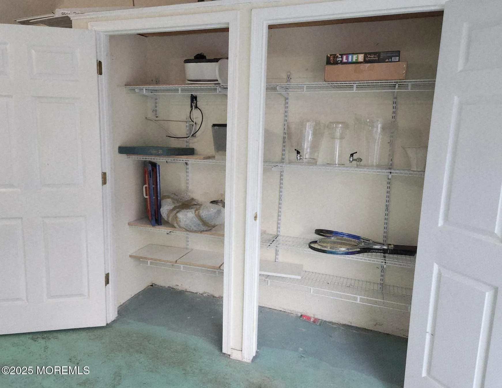 Sayreville, New Jersey 08859, United States, 3 Bedrooms Bedrooms, ,3 BathroomsBathrooms,Residential,Active,114515