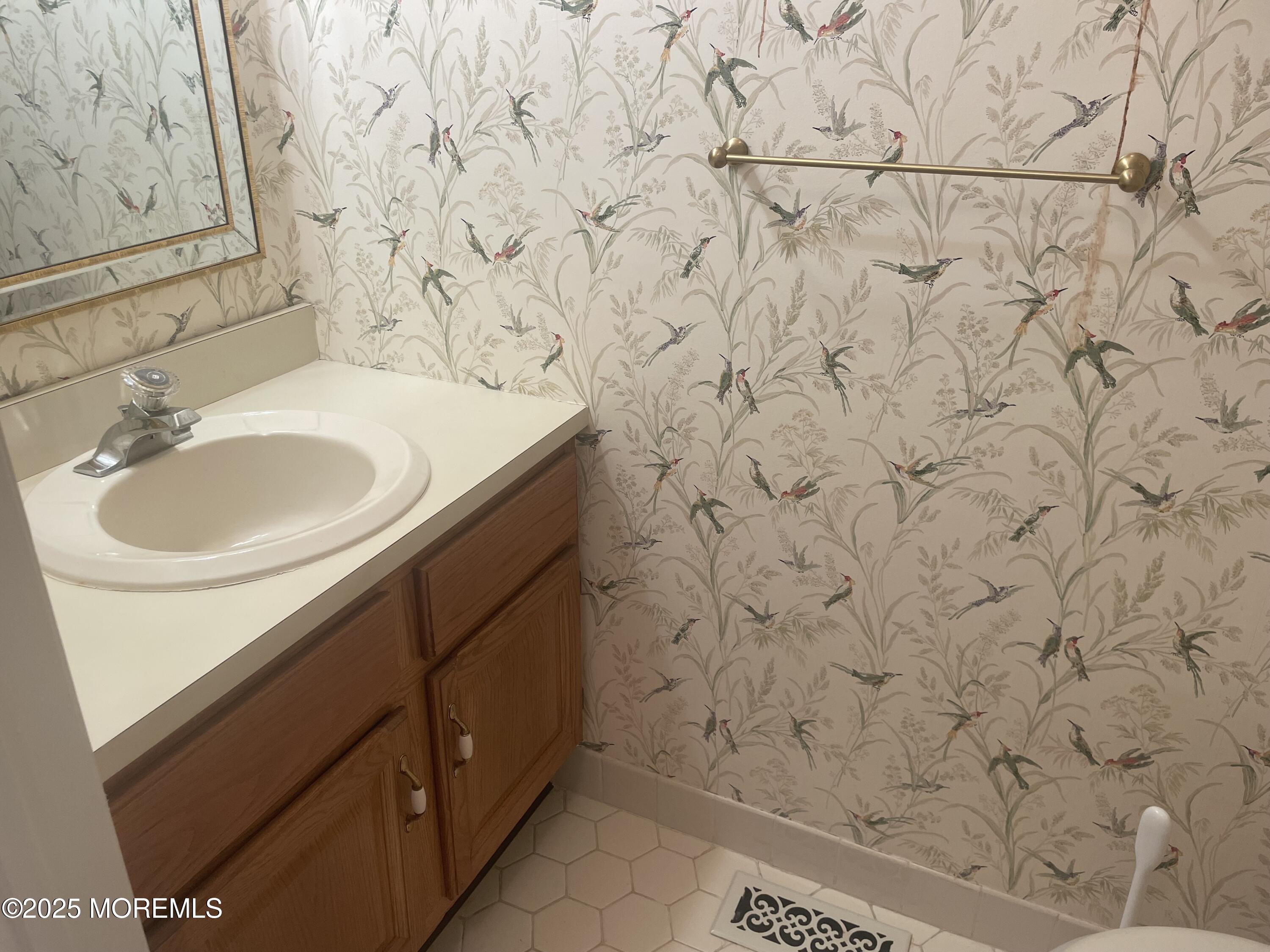 57 Pape Drive, Atlantic Highlands, New Jersey image 8