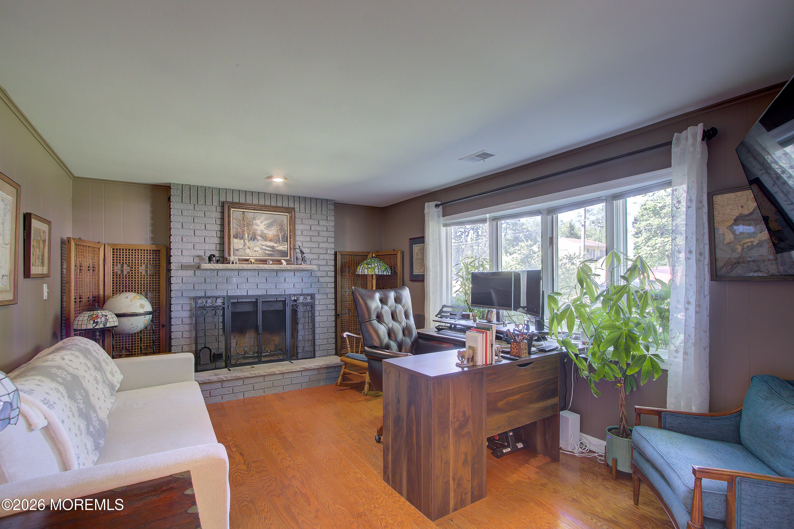 113 Apple Blossom Lane