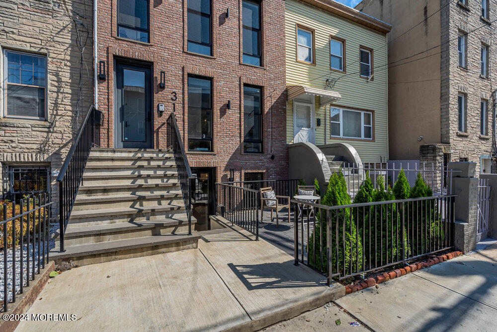 316 2nd Street #1, Jersey City, New Jersey image 3