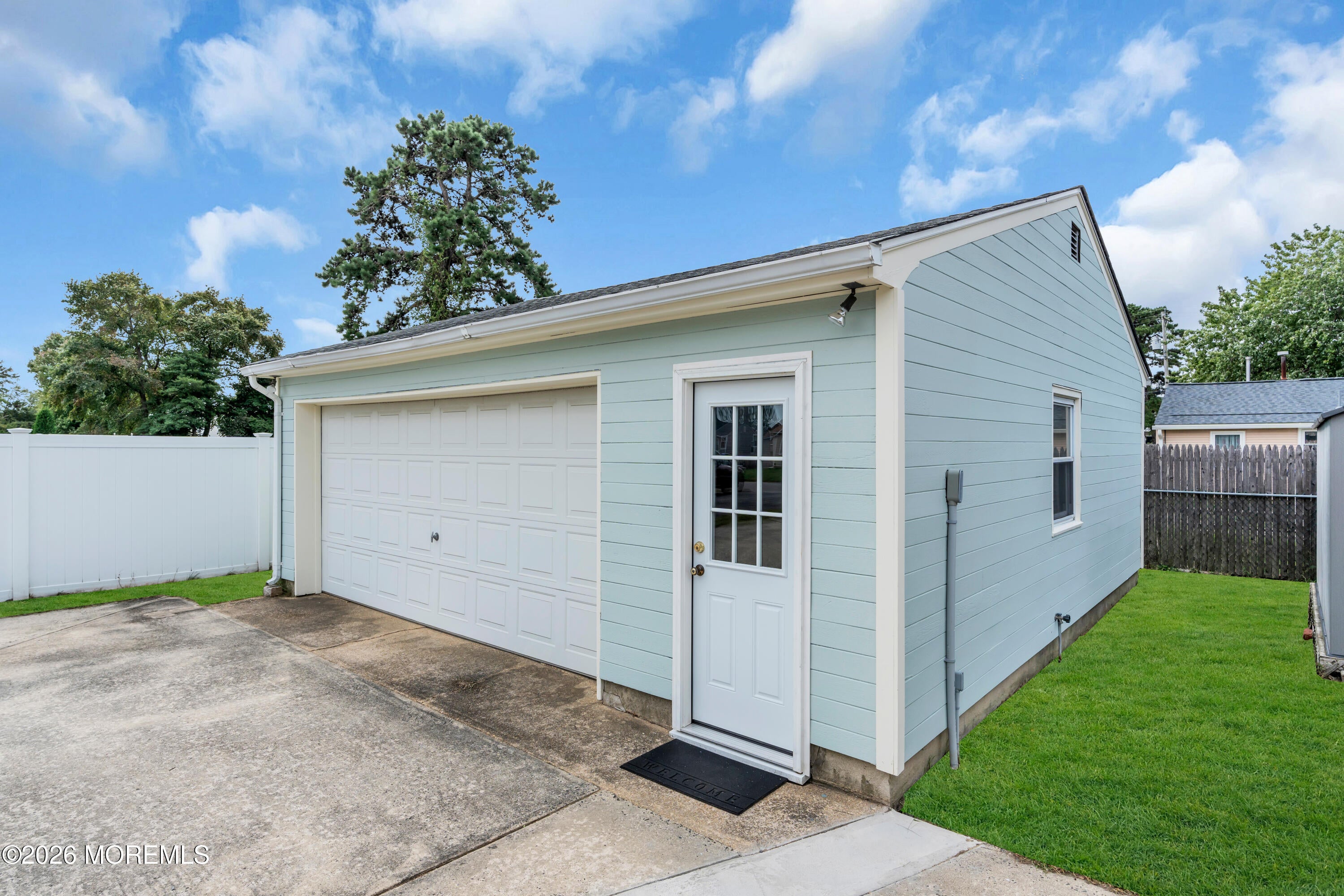 190 Mast Road