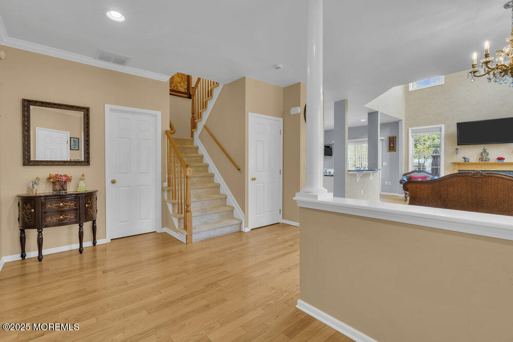 7 Hummingbird Drive, Manalapan, New Jersey image 12