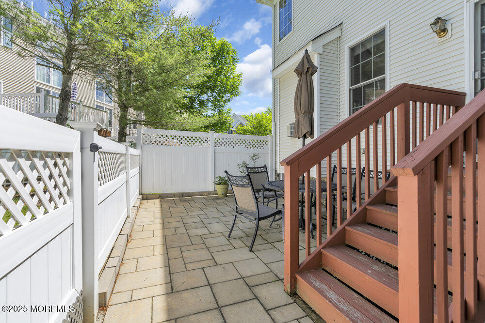 7 Hummingbird Drive, Manalapan, New Jersey image 34