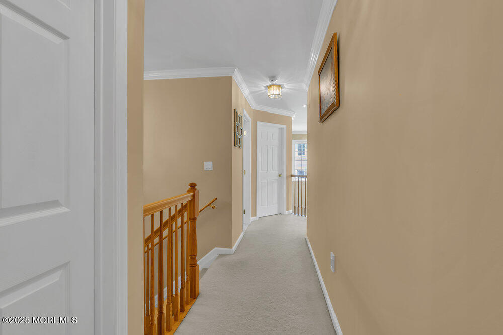 7 Hummingbird Drive, Manalapan, New Jersey image 20