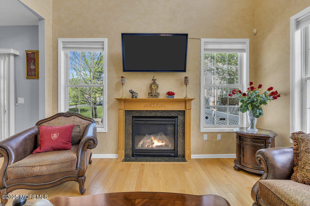 7 Hummingbird Drive, Manalapan, New Jersey image 9