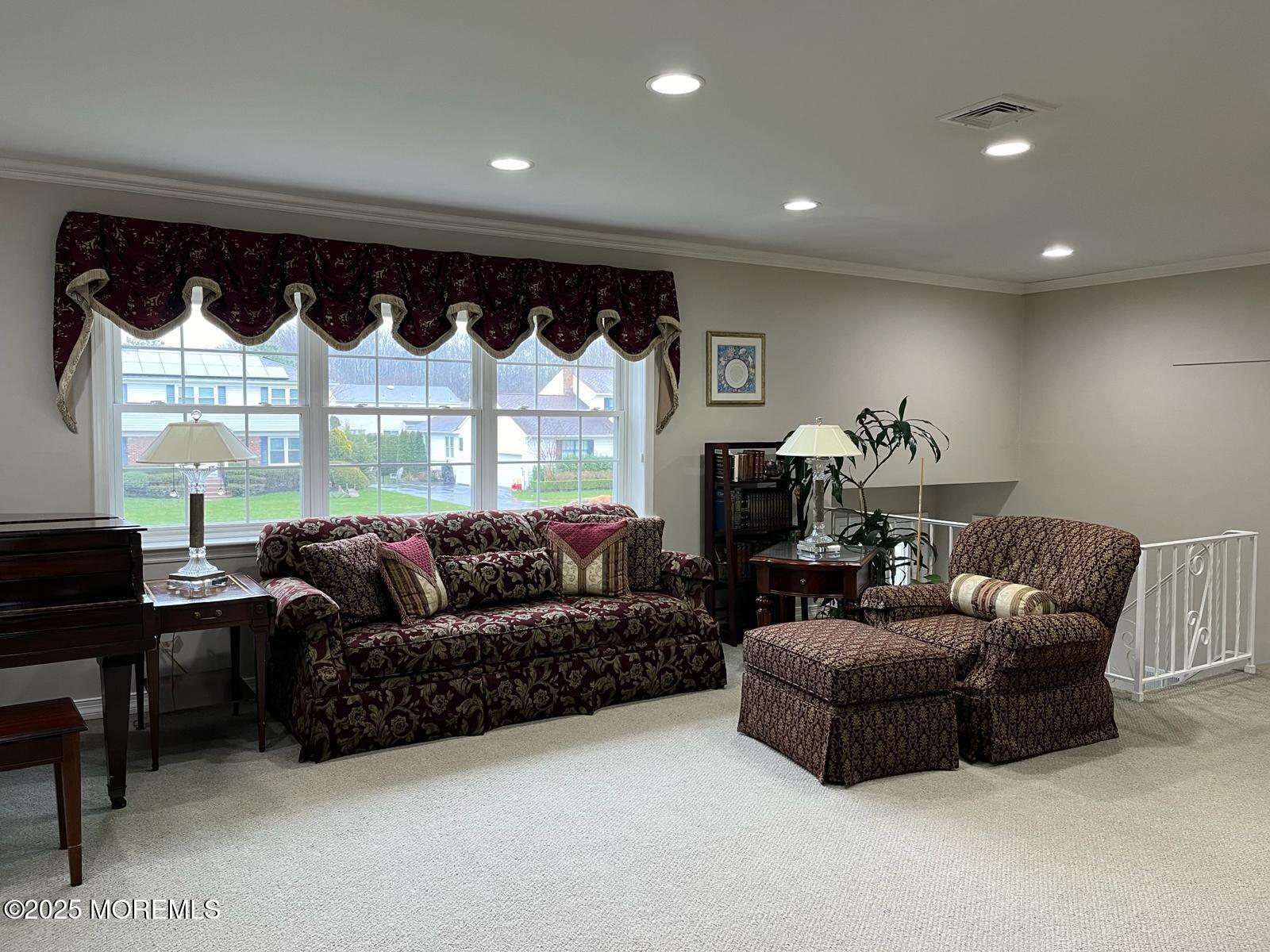9 Darien Drive, West Long Branch, New Jersey image 8