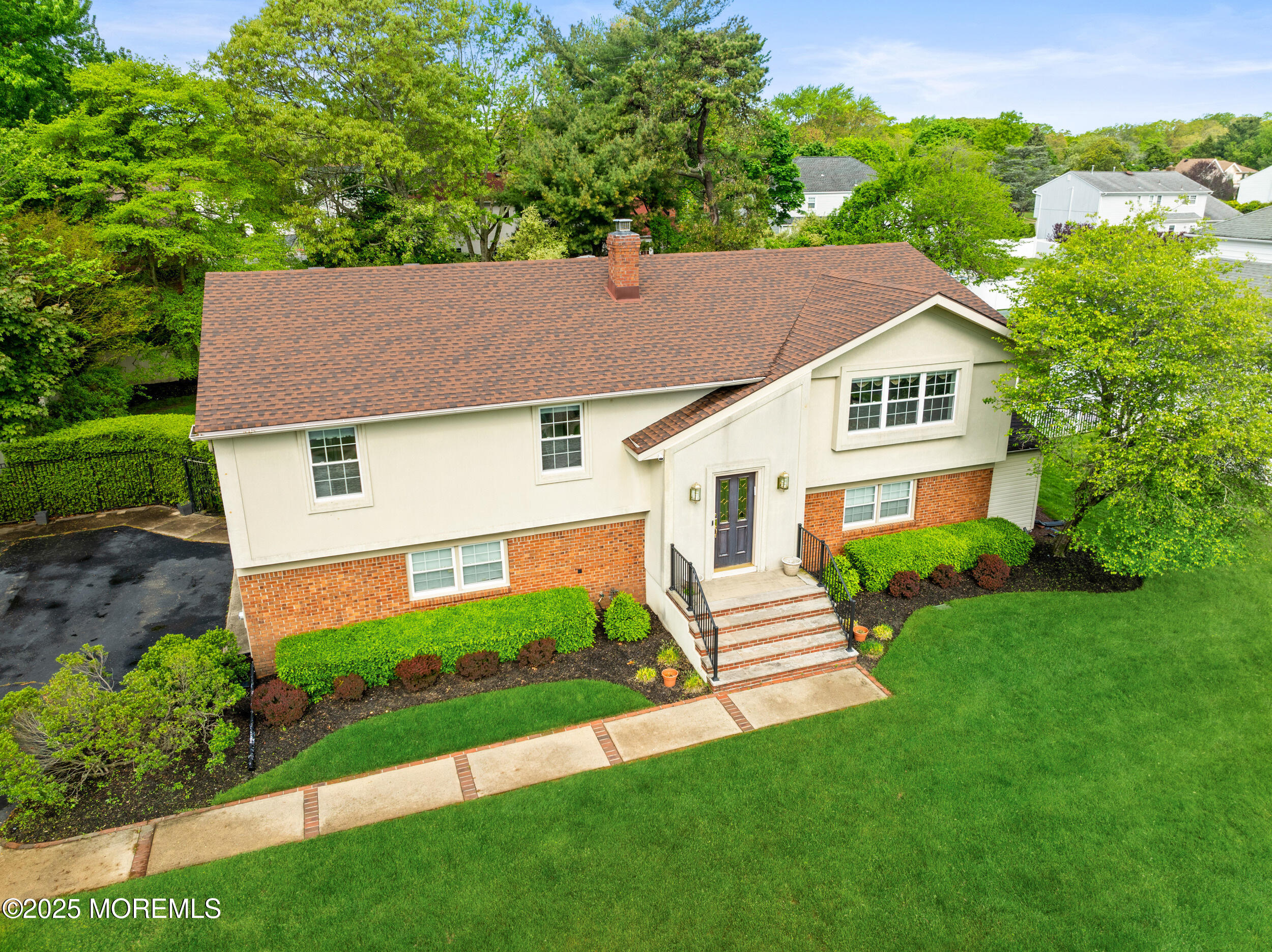 9 Darien Drive, West Long Branch, New Jersey image 1