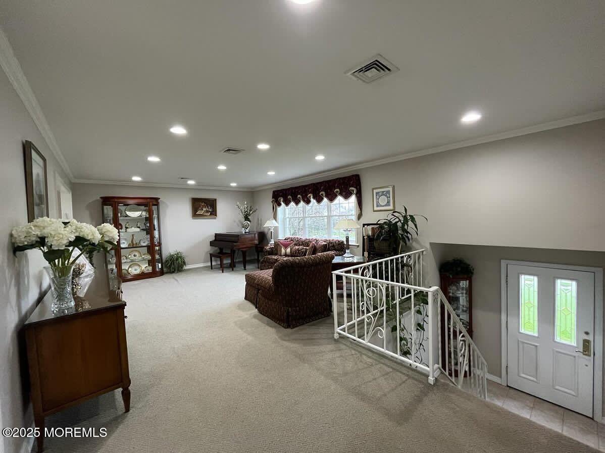 9 Darien Drive, West Long Branch, New Jersey image 7