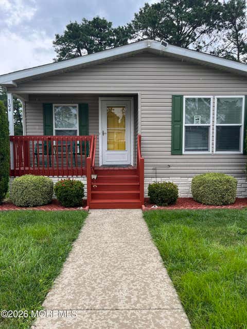 Mobile Home For Sale - 304 Kenwood Court<br/> Ocean County, Whiting, NJ 08759