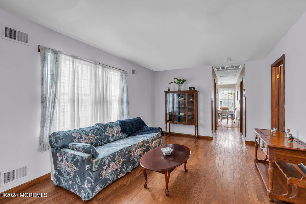 1823 Briarwood Terrace, Belmar, New Jersey image 11