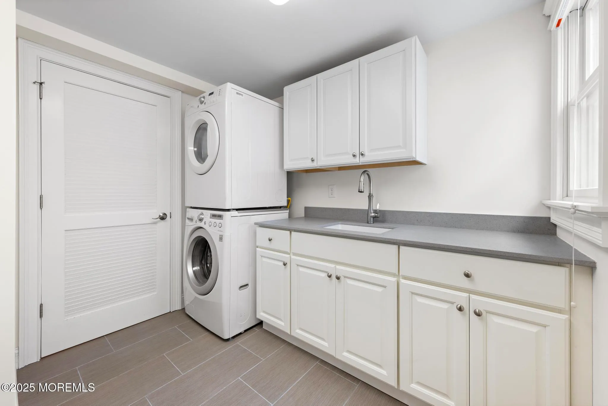 Long Beach Twp, New Jersey 08008, United States, 5 Bedrooms Bedrooms, ,4 BathroomsBathrooms,Residential,Active,167048