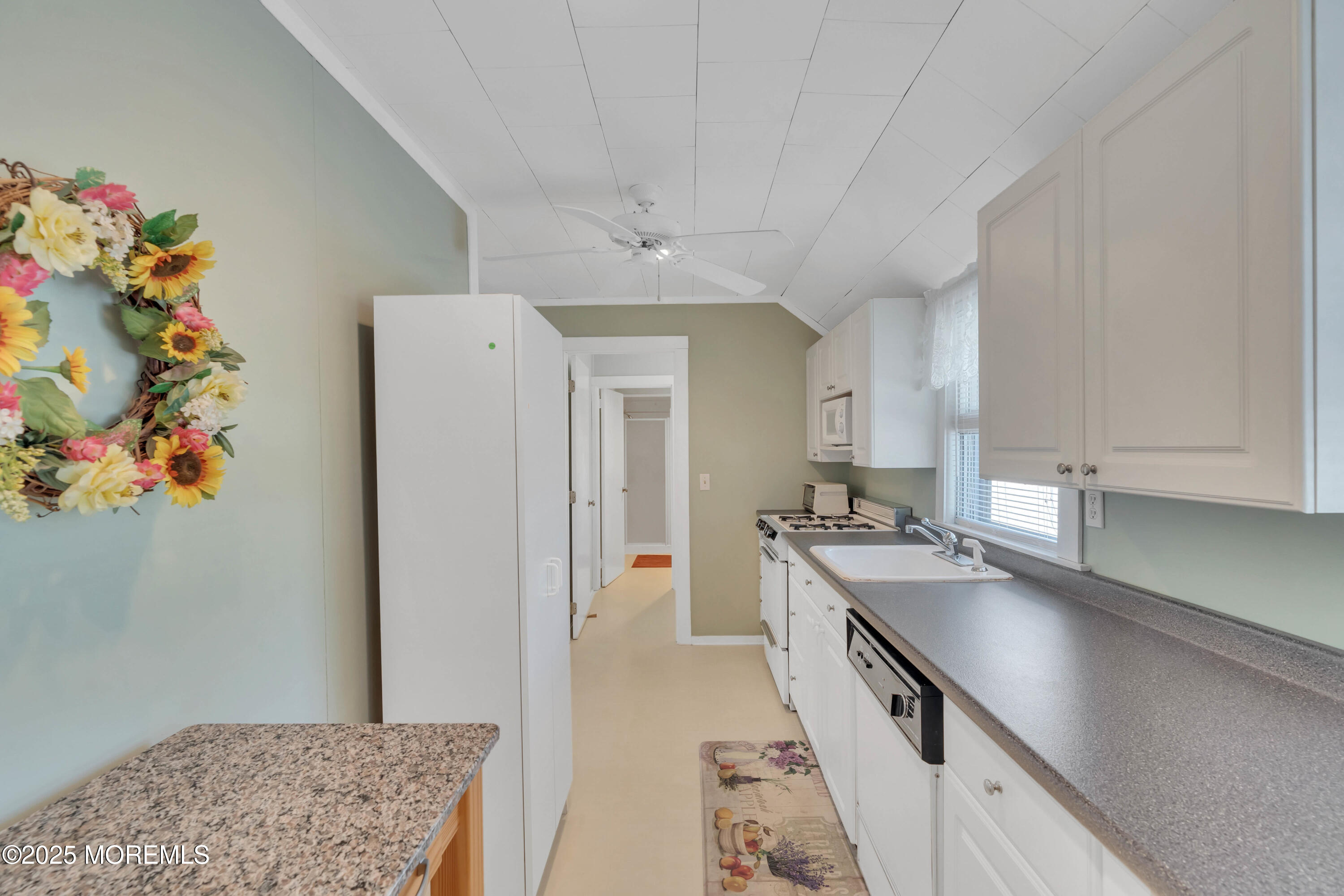 2121 4th Avenue, Spring Lake, New Jersey image 33