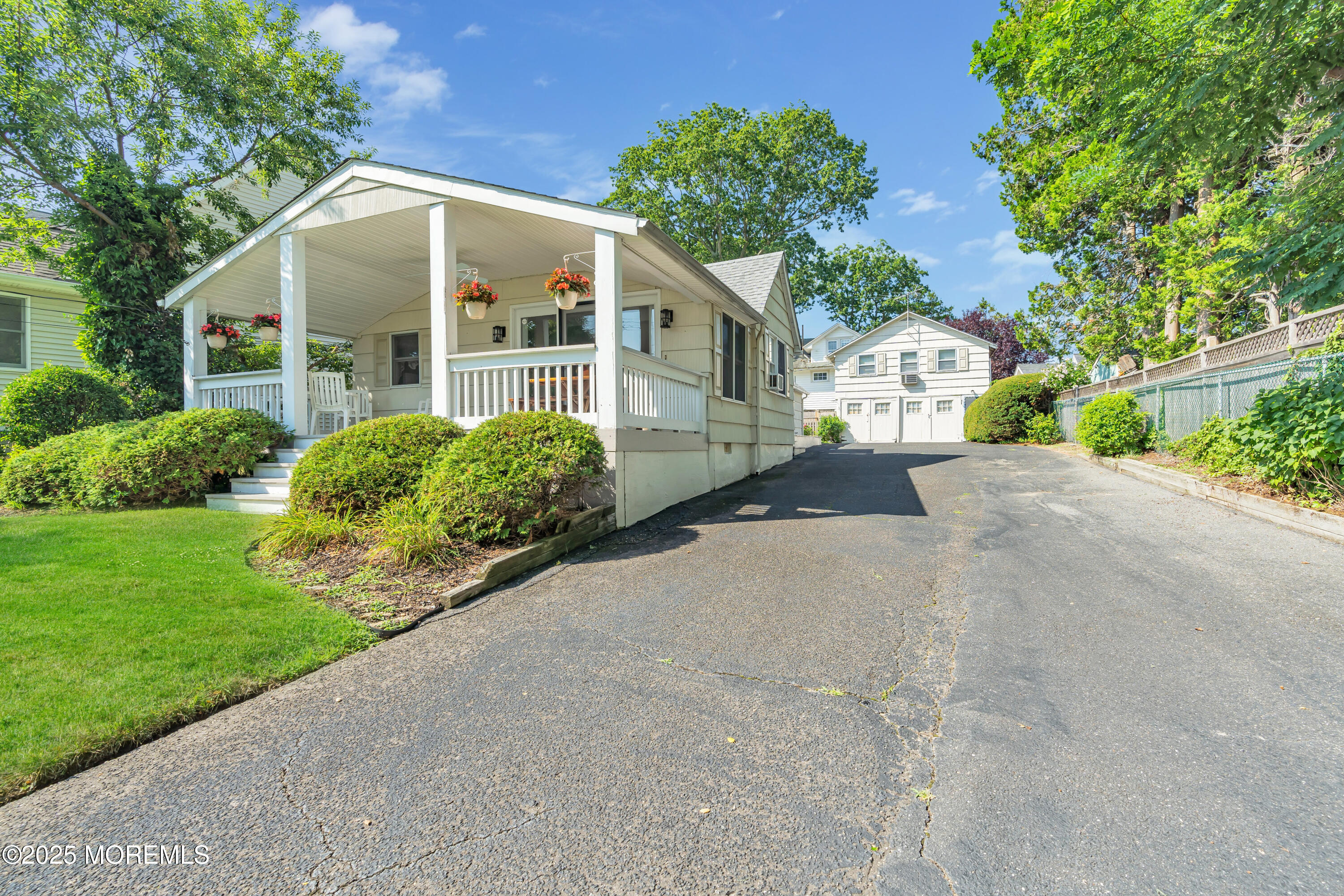 2121 4th Avenue, Spring Lake, New Jersey image 3