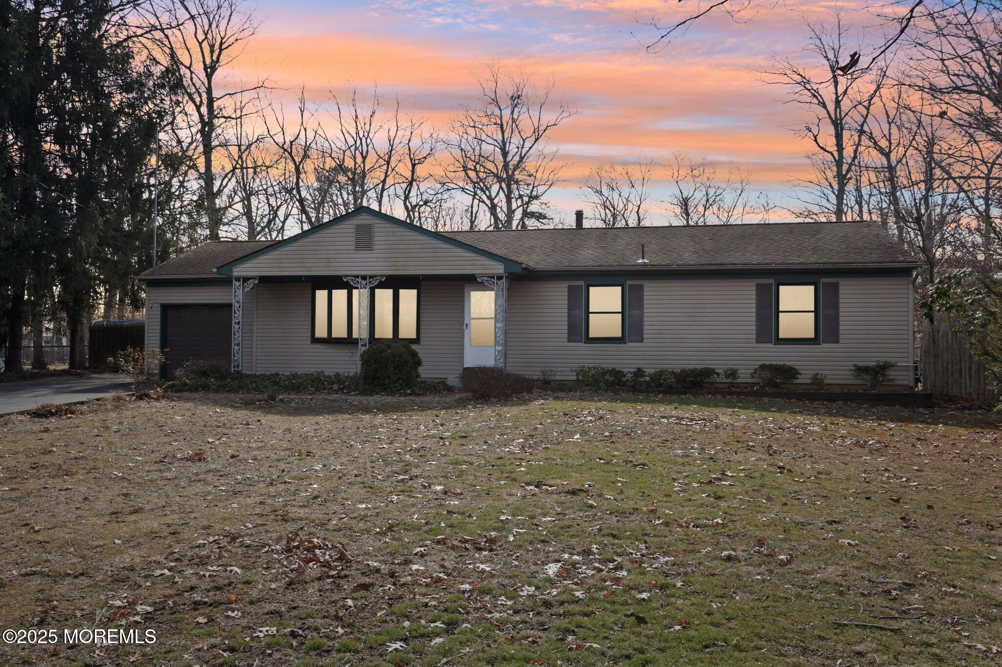 Jackson, New Jersey 08527, United States, 3 Bedrooms Bedrooms, ,1 BathroomBathrooms,Residential,Pending,5192