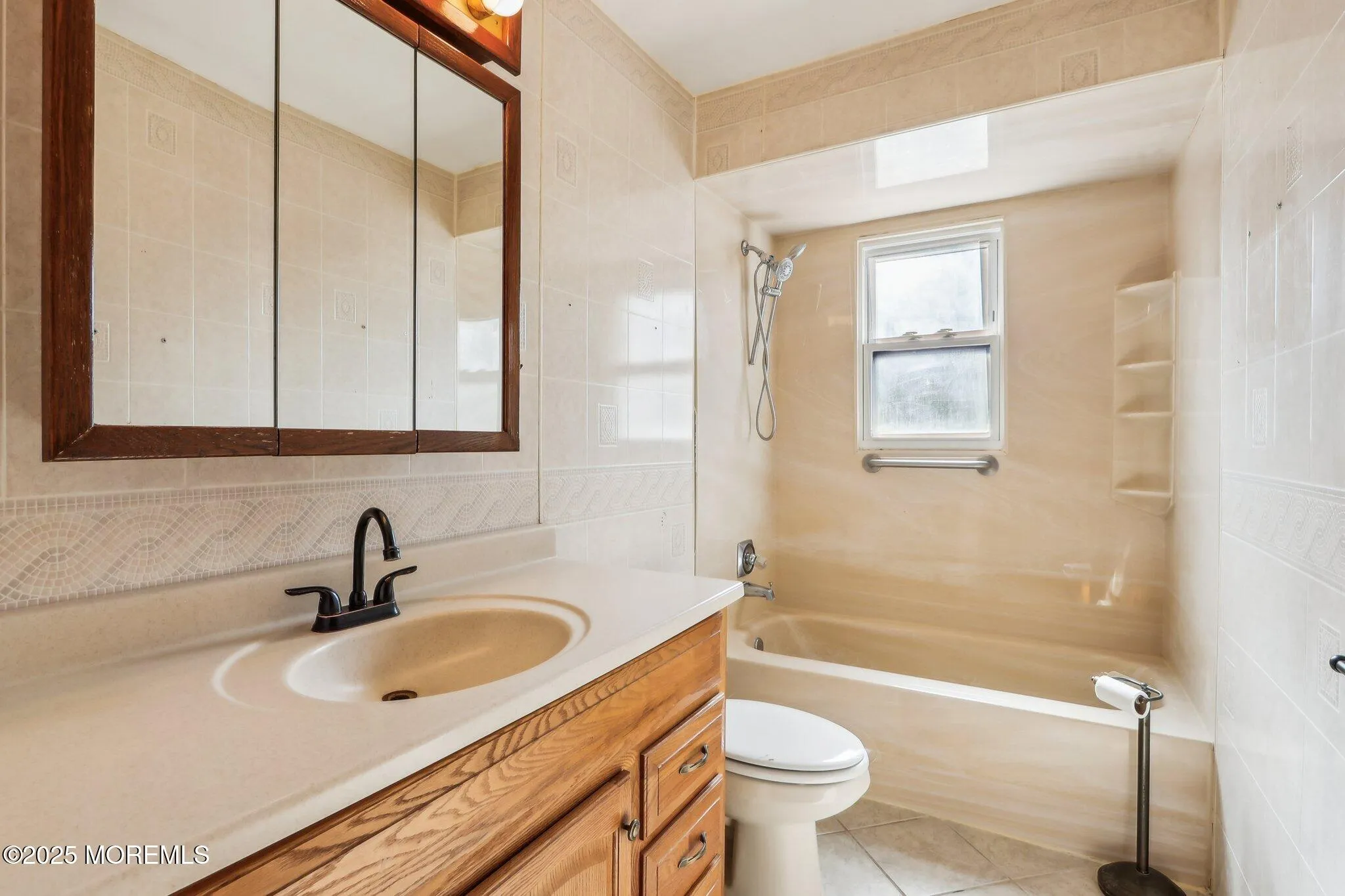 Jackson, New Jersey 08527, United States, 3 Bedrooms Bedrooms, ,1 BathroomBathrooms,Residential,Pending,5192