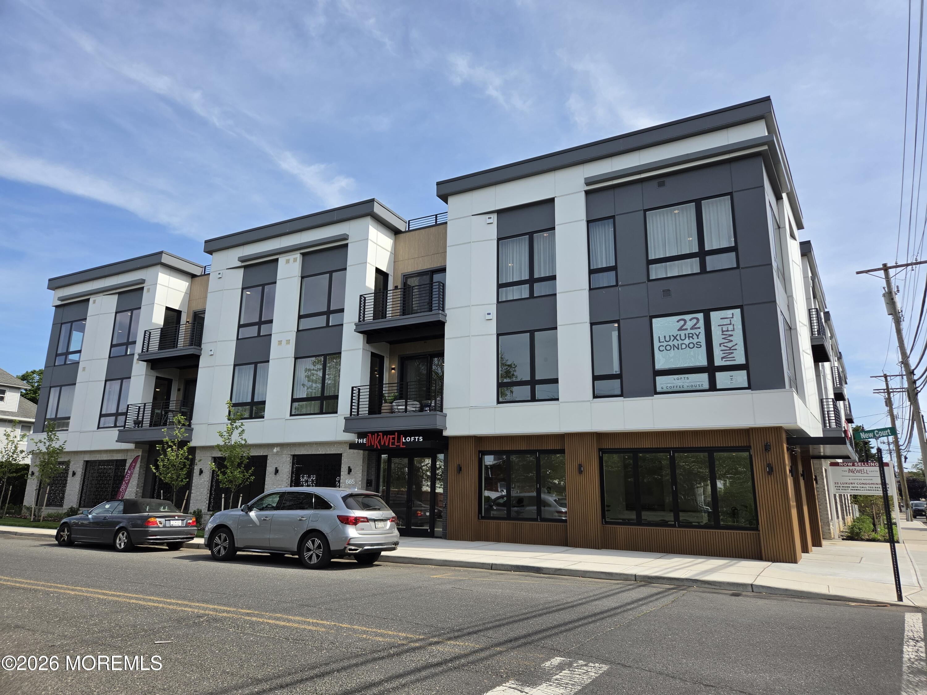 665 2nd Avenue 310