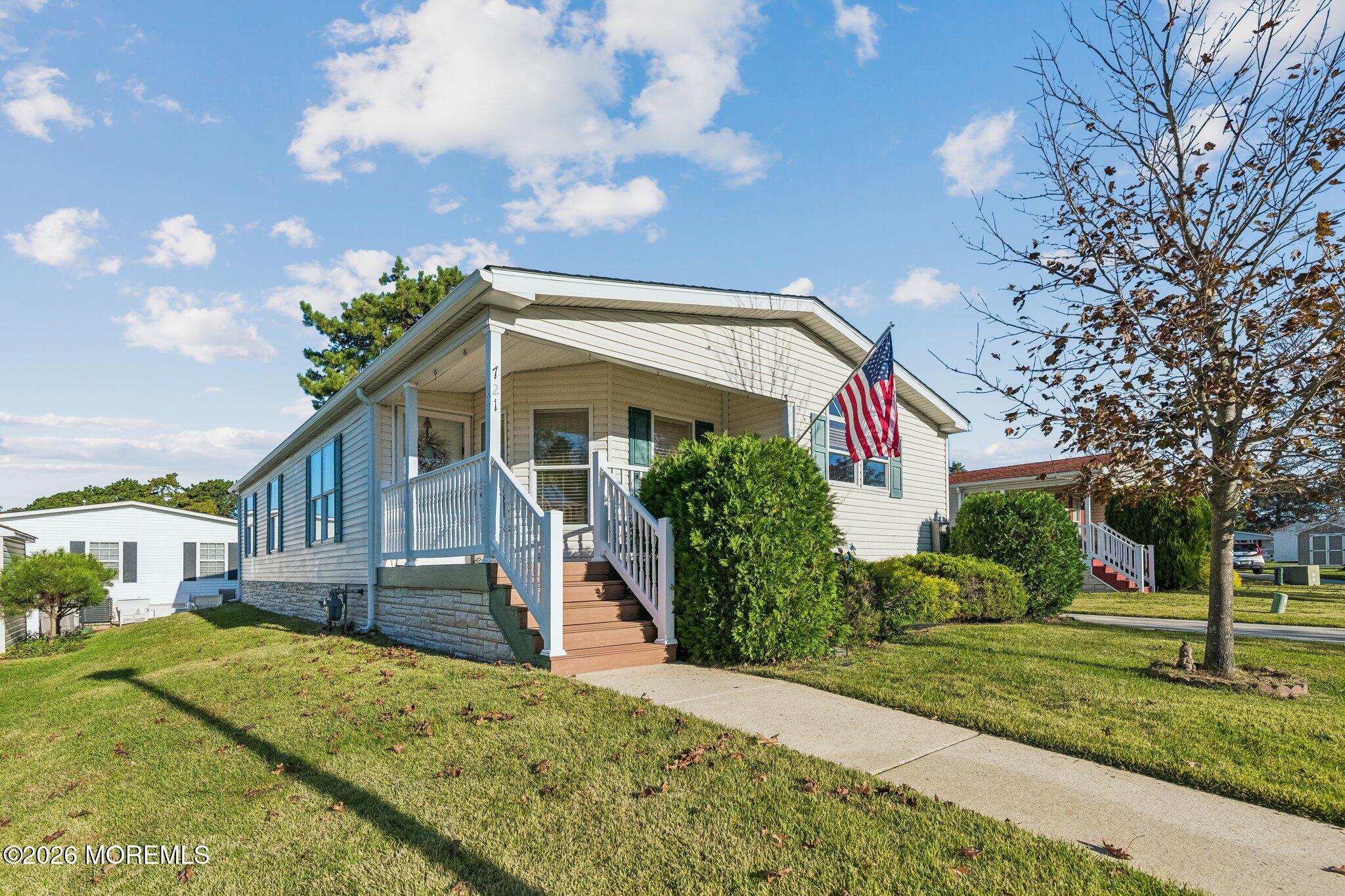 721 Evergreen Court