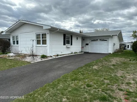 MLS: 22510629