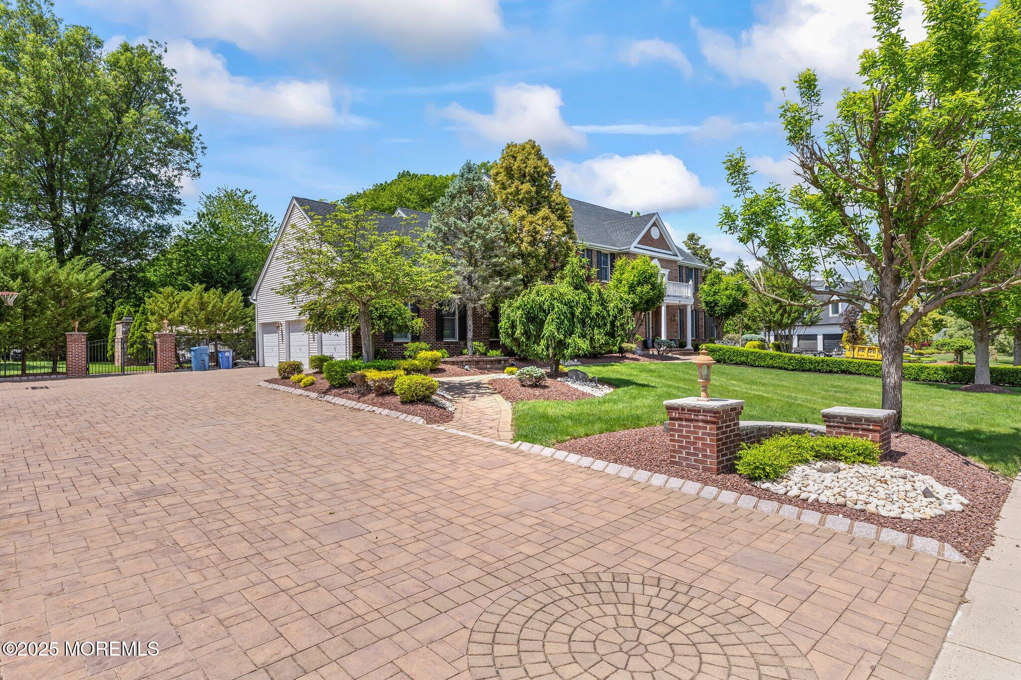 16 Huxley Court, Marlboro, New Jersey image 5