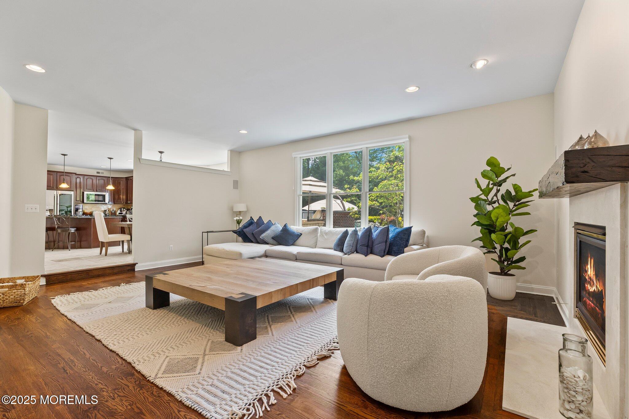 16 Huxley Court, Marlboro, New Jersey image 20