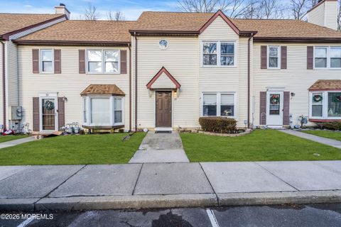 29 Colonial Court Jackson NJ 08527