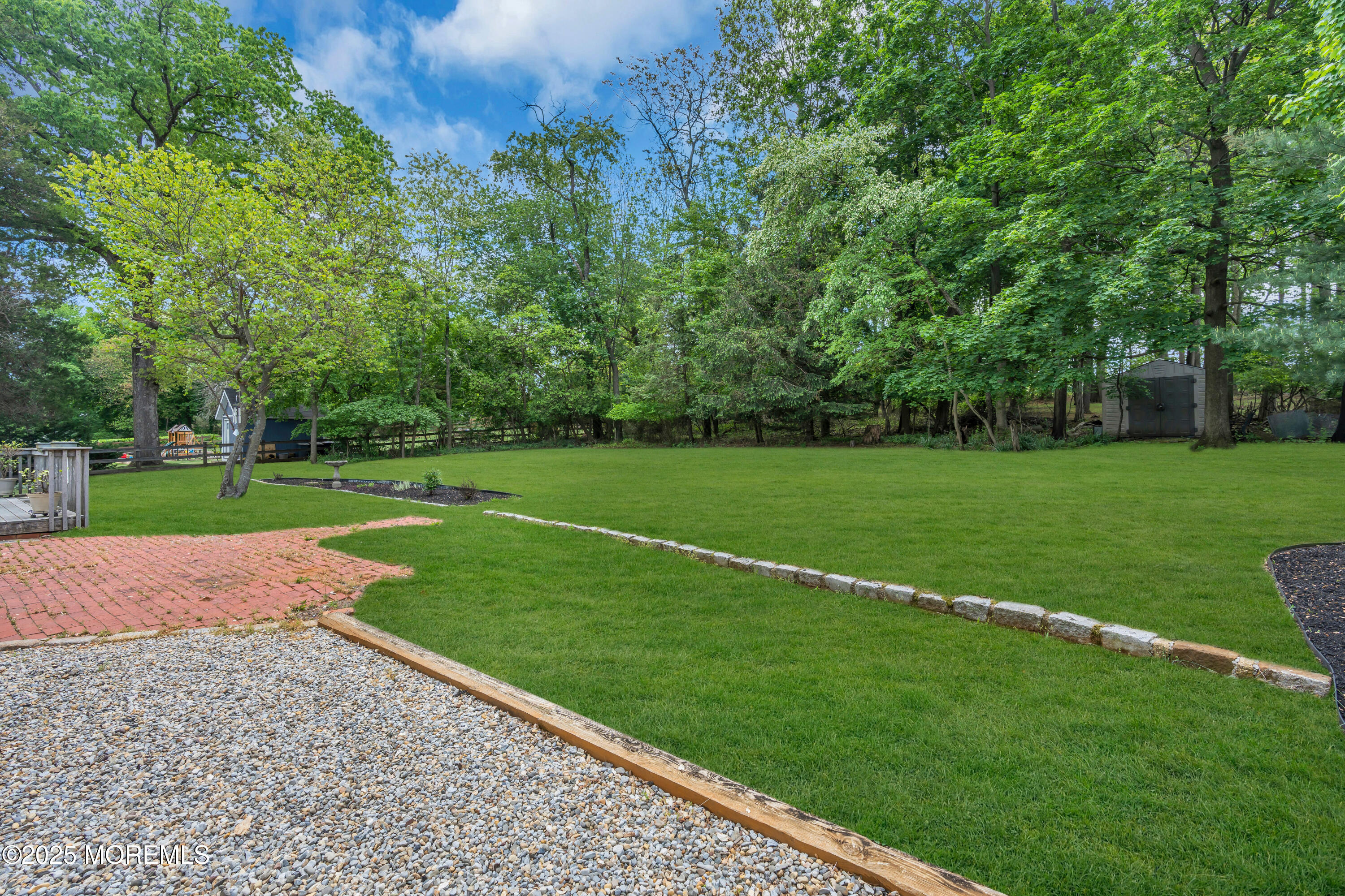 11 Westwood Drive, Lincroft, New Jersey image 36