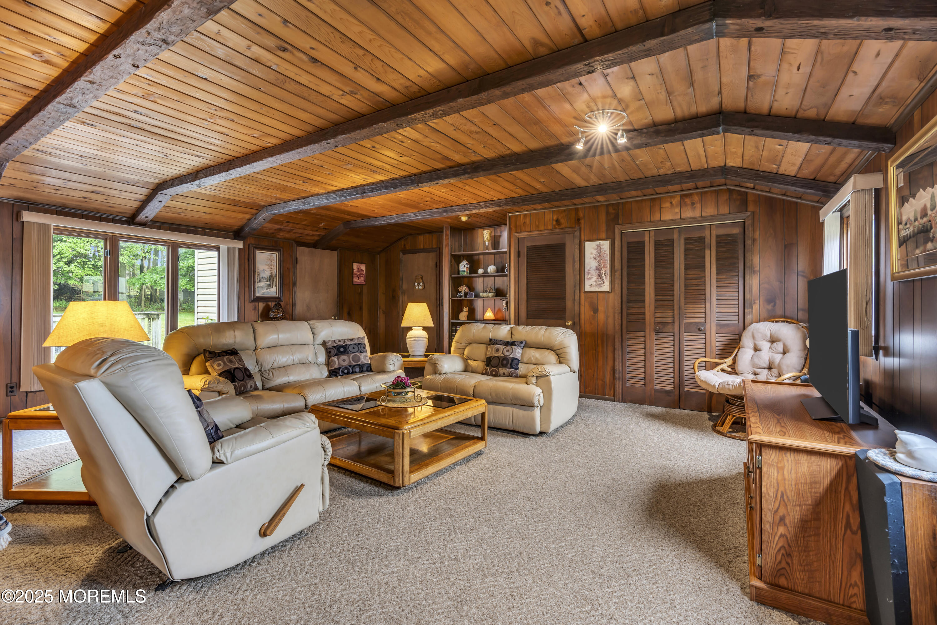 11 Westwood Drive, Lincroft, New Jersey image 17