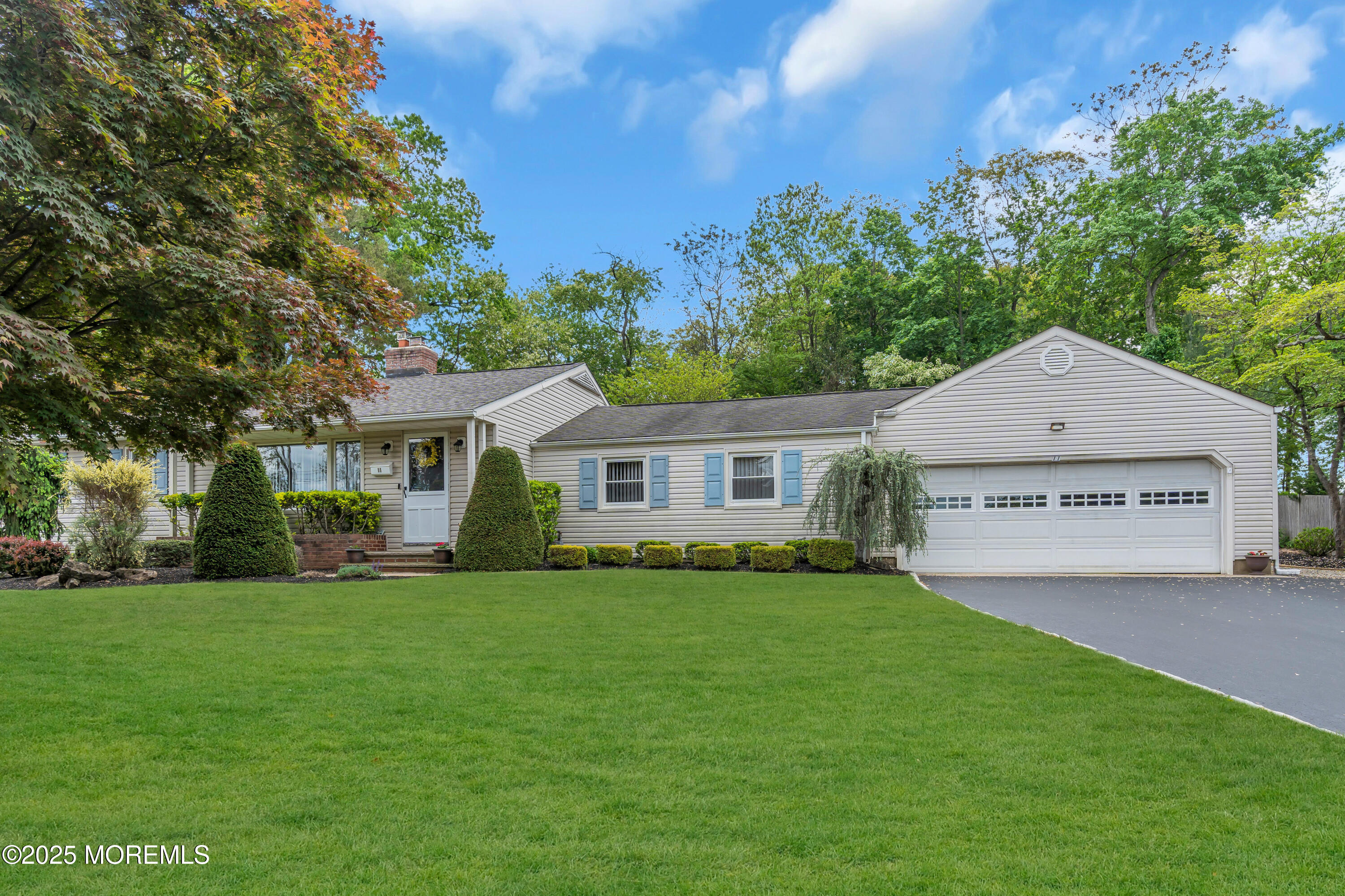 11 Westwood Drive