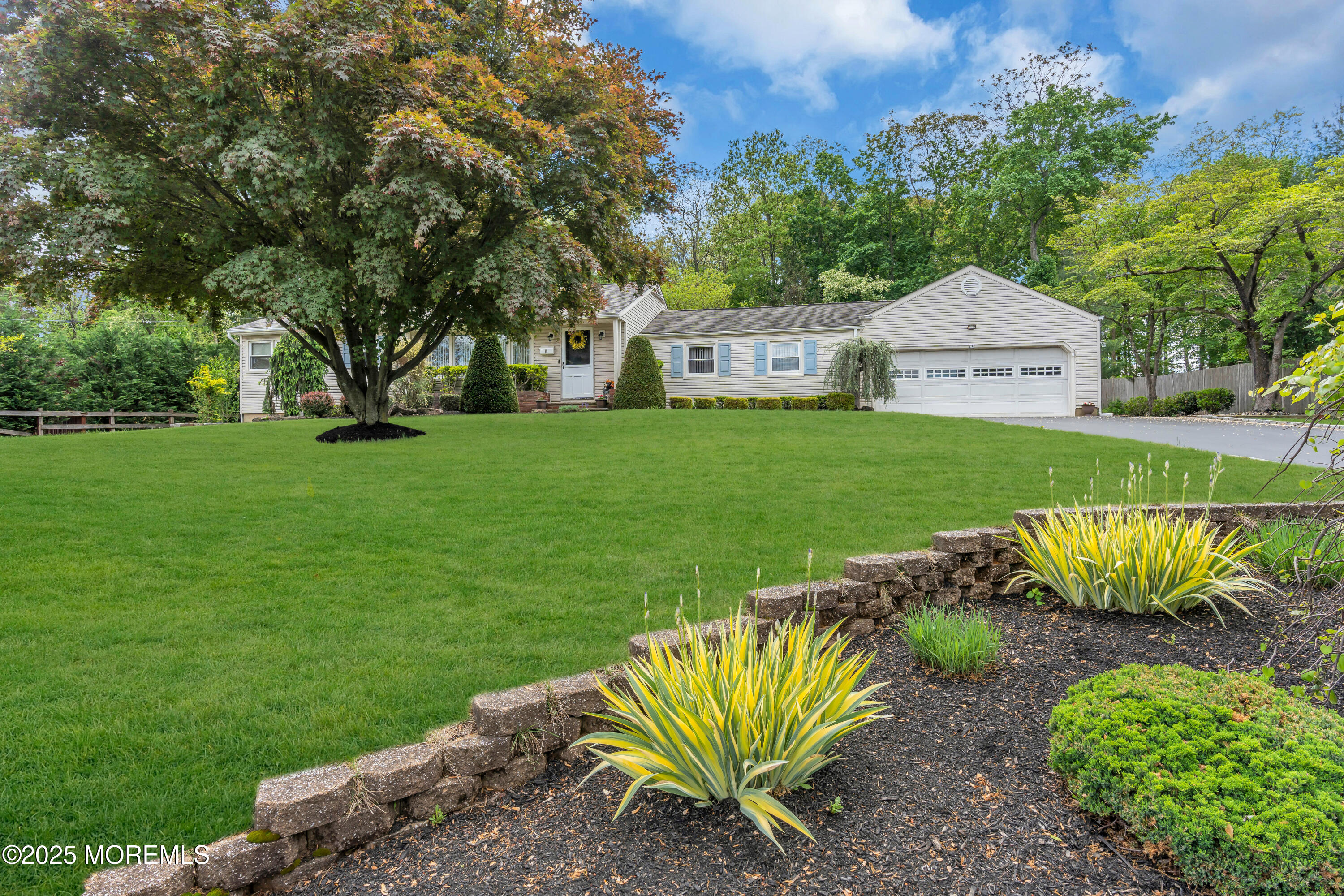 11 Westwood Drive