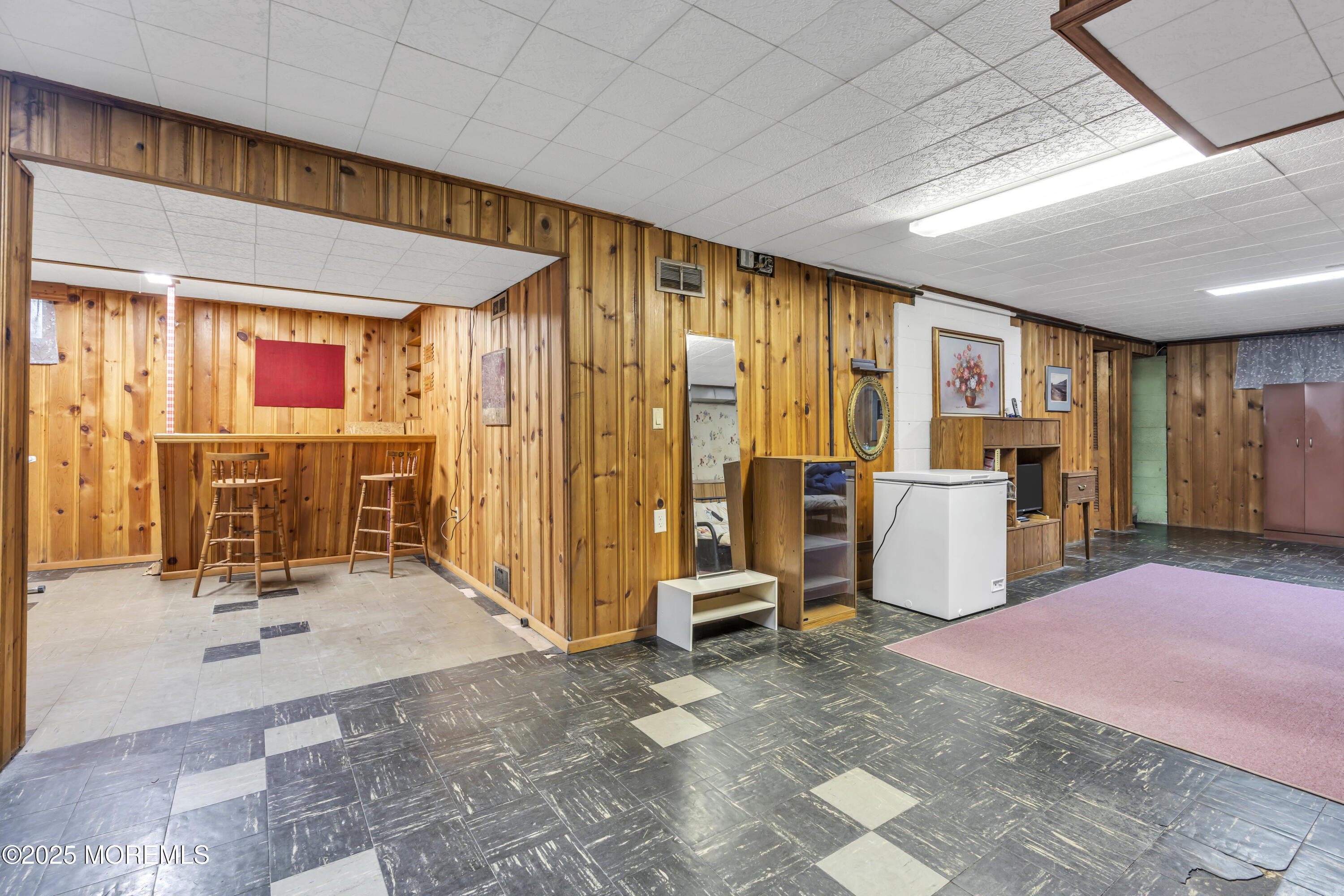 11 Westwood Drive, Lincroft, New Jersey image 32