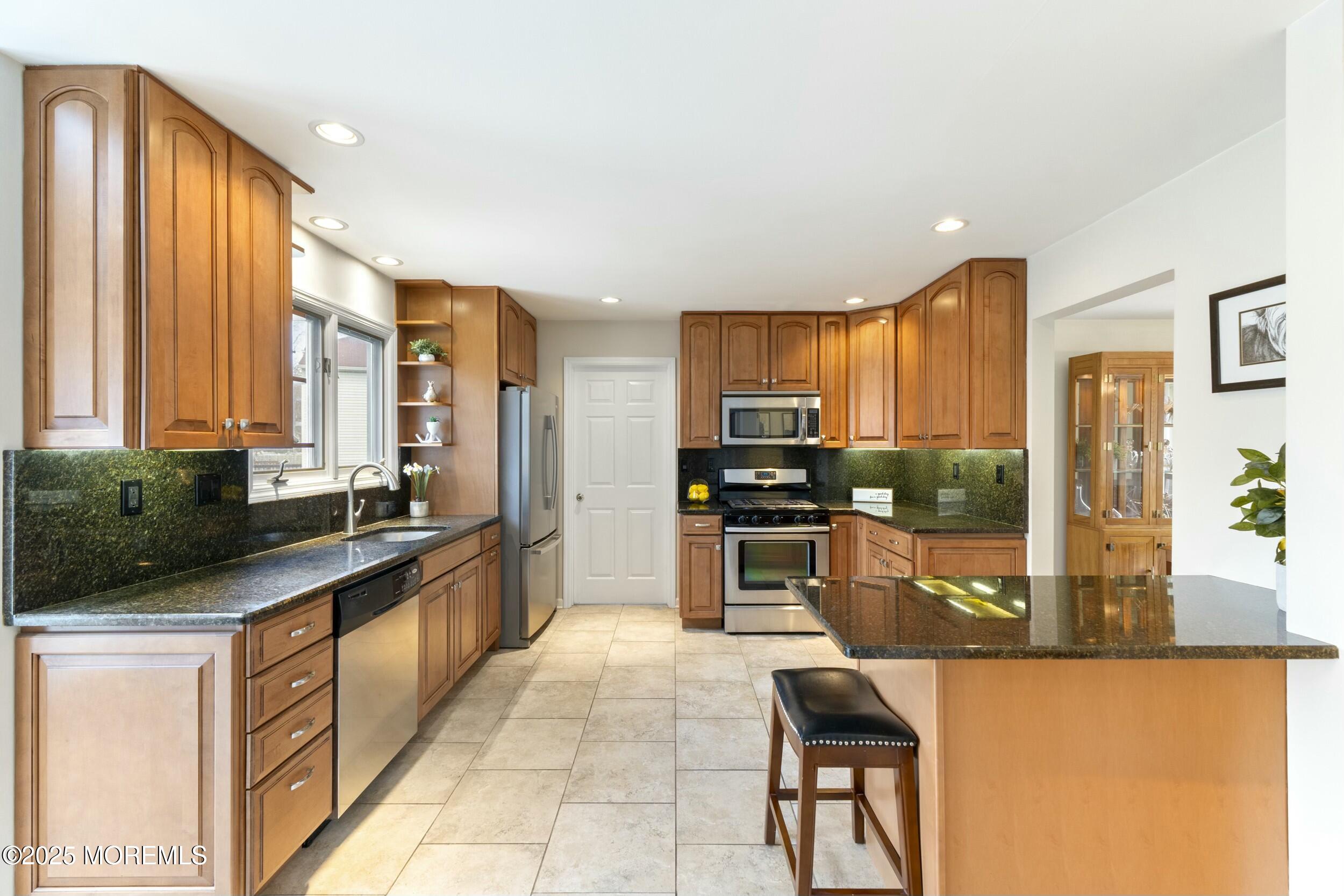 31 Mariposa Place, Old Bridge, New Jersey image 9