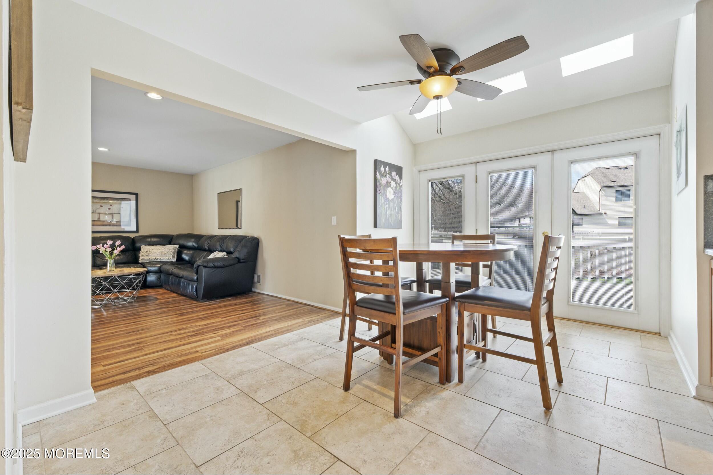 31 Mariposa Place, Old Bridge, New Jersey image 14