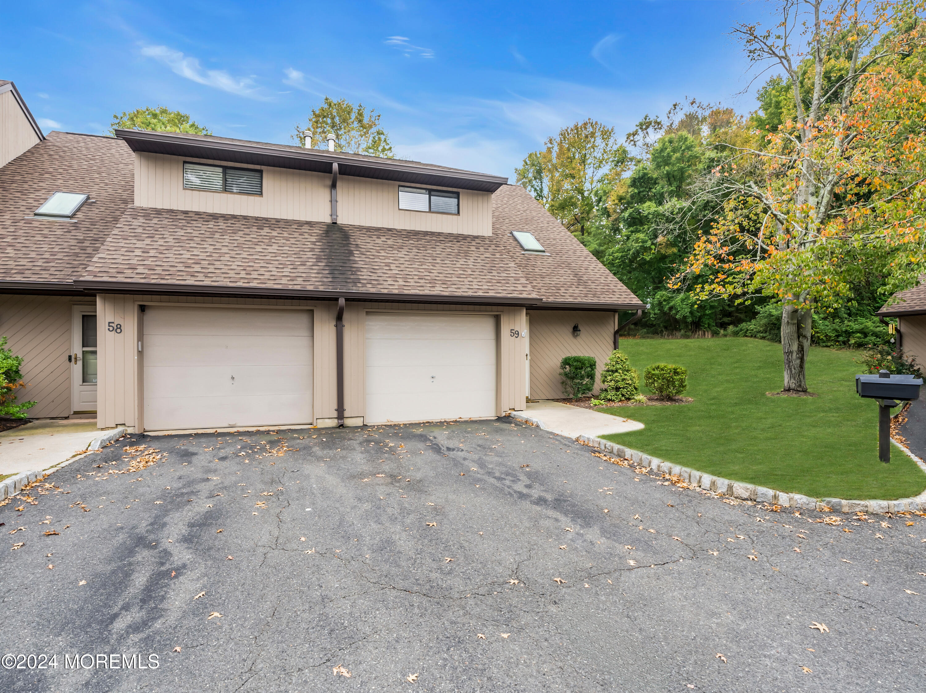 59 Deer Path Court #60, Tinton Falls, New Jersey image 39