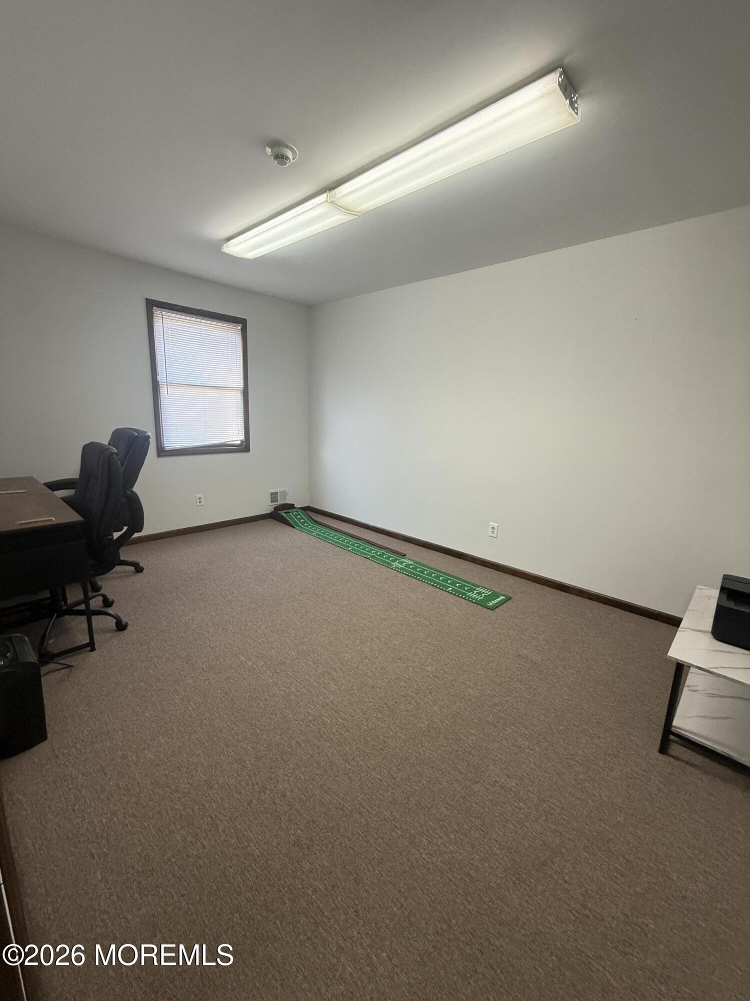 208 Maple Avenue Suite 4