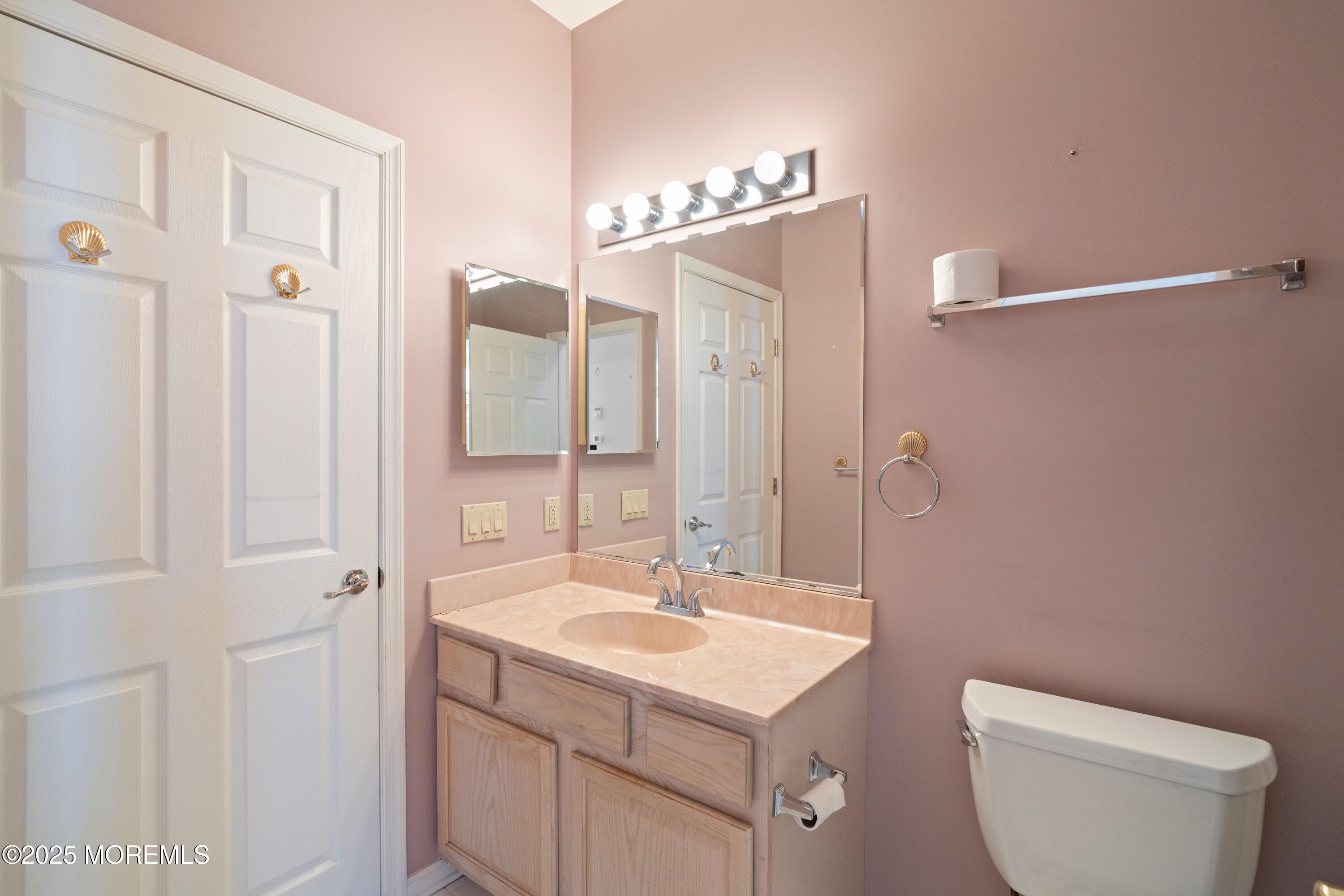 12 Fish Pond Terrace, Barnegat, New Jersey image 29