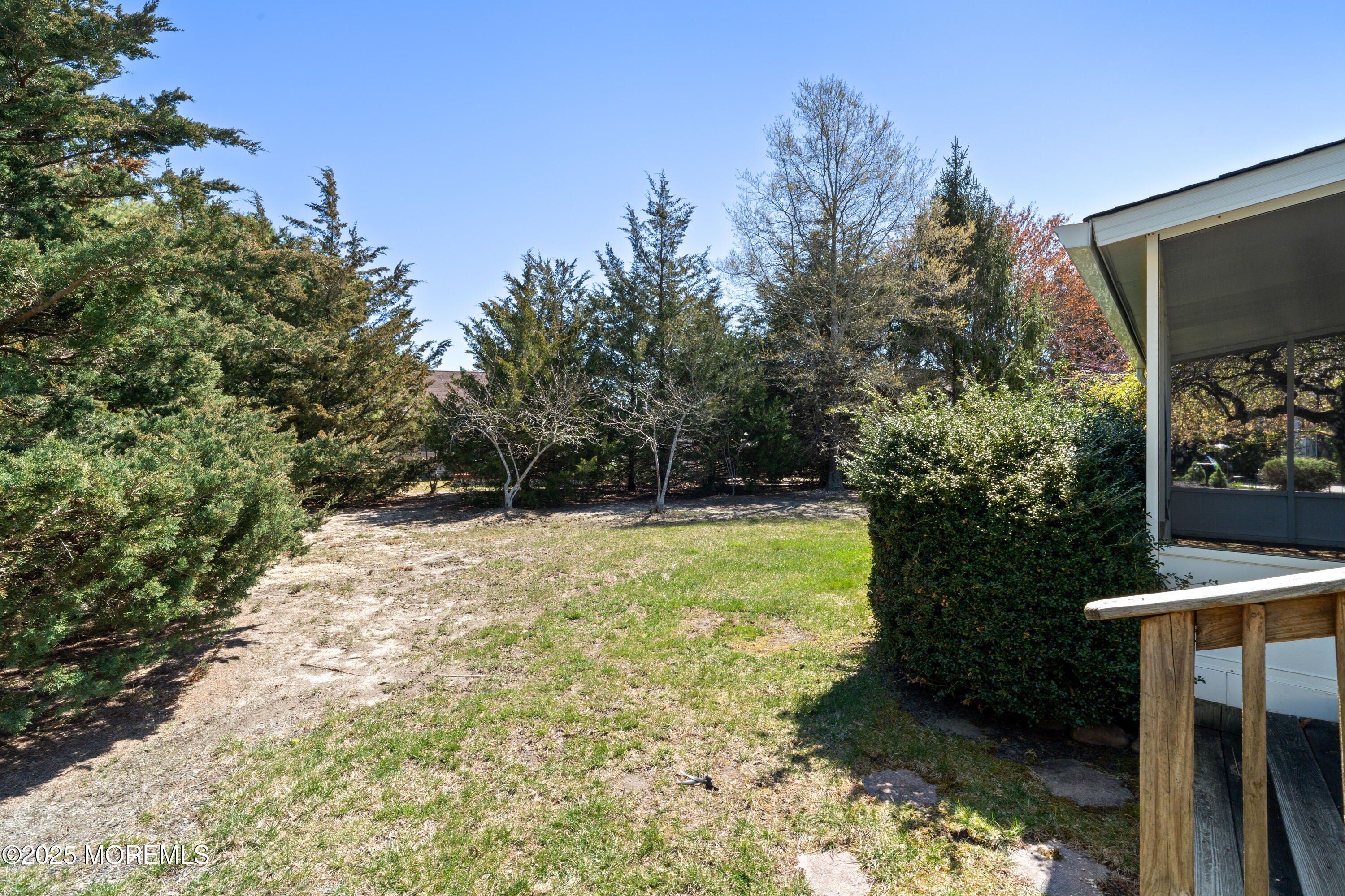 12 Fish Pond Terrace, Barnegat, New Jersey image 37