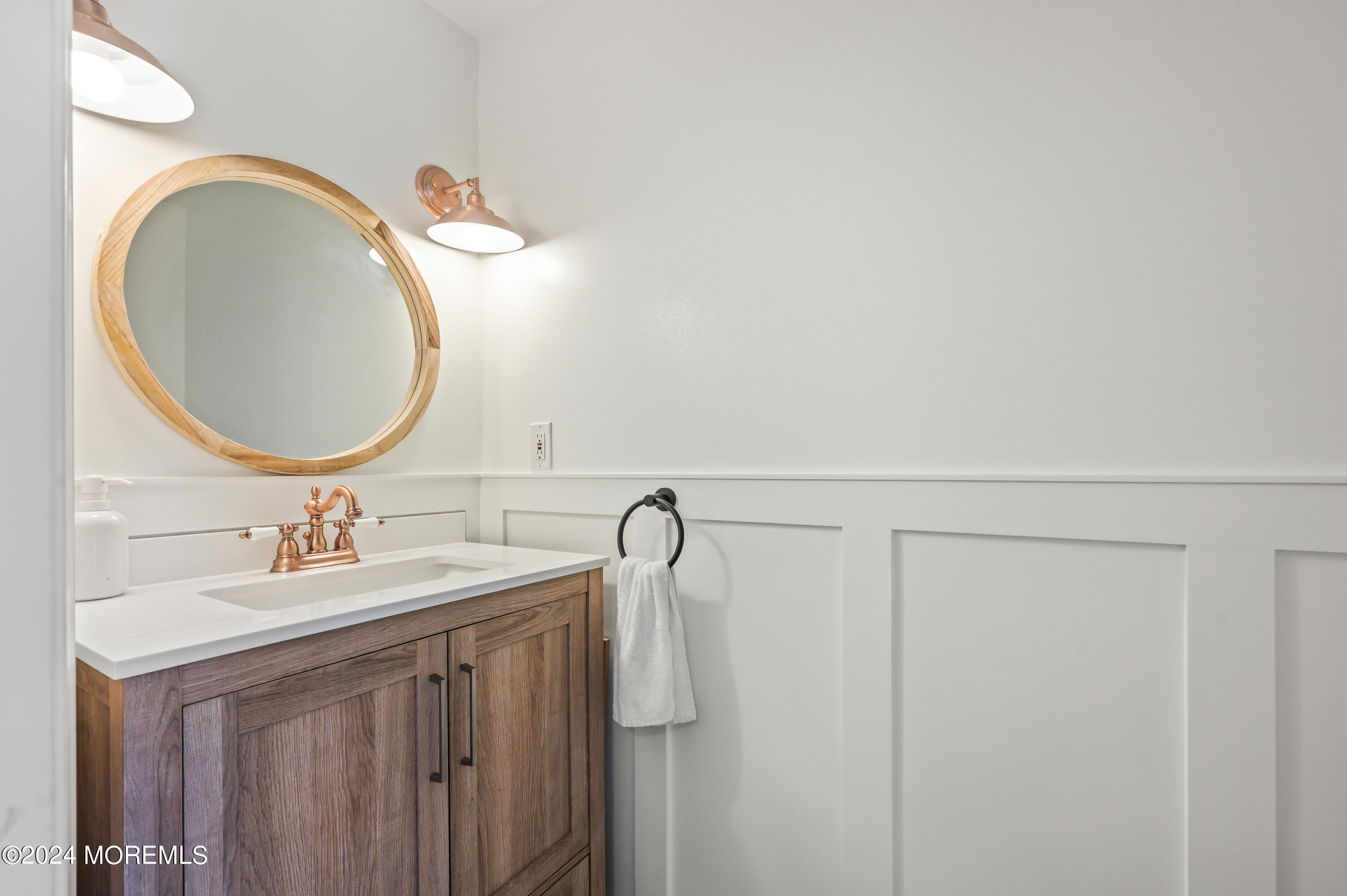 16 Beach Boulevard #2, Highlands, New Jersey image 15