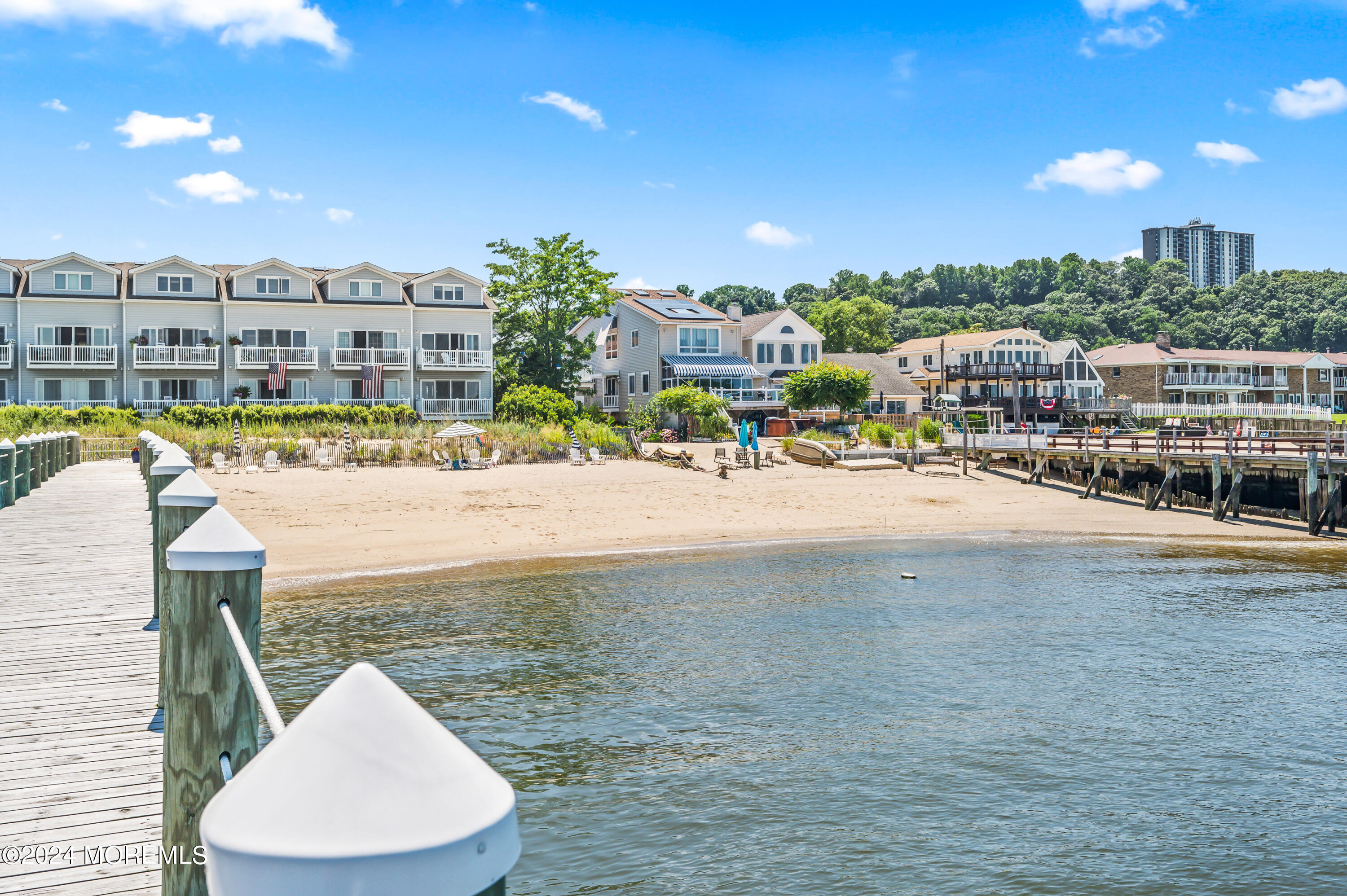 16 Beach Boulevard 2