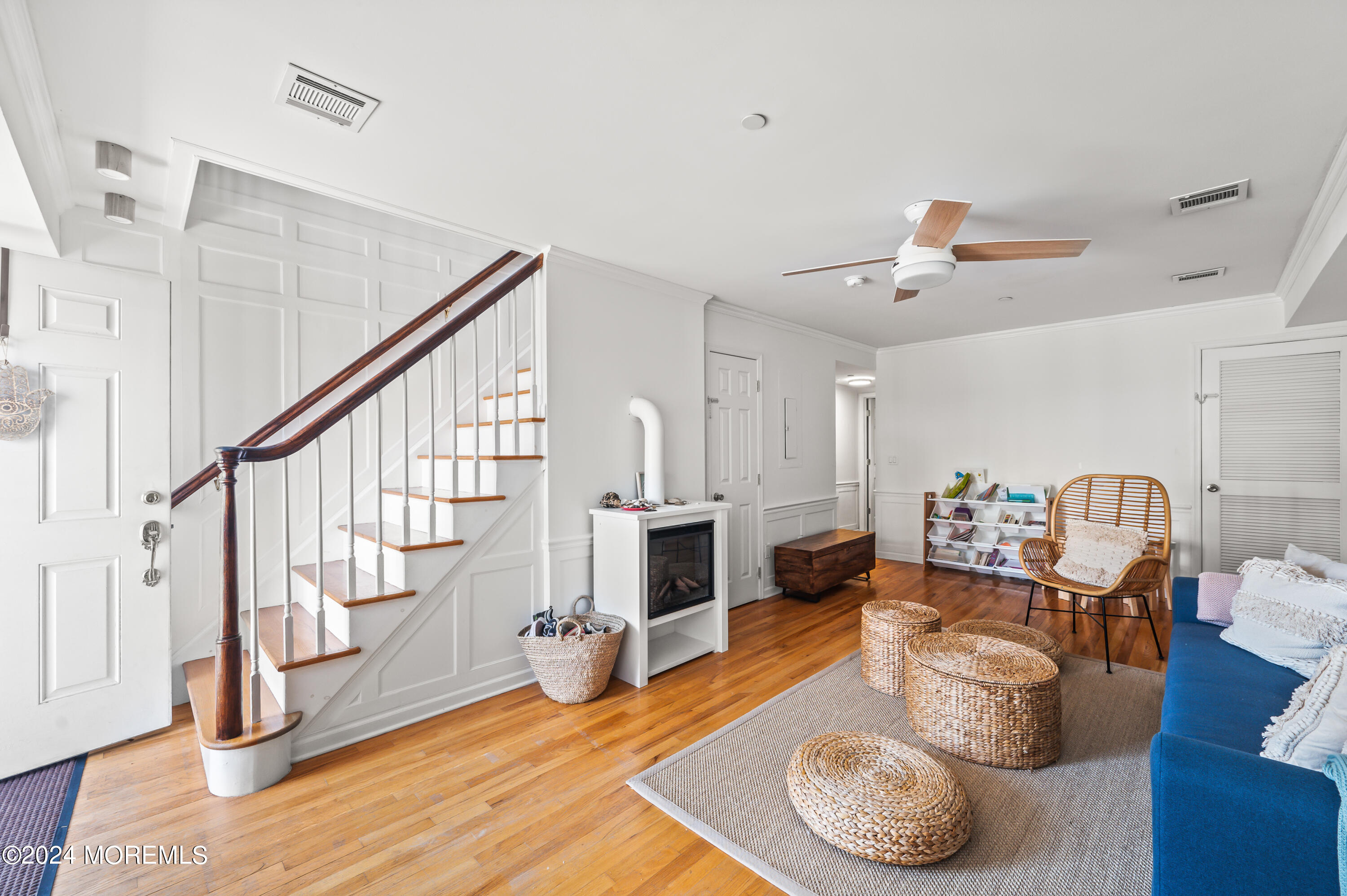 16 Beach Boulevard #2, Highlands, New Jersey image 9