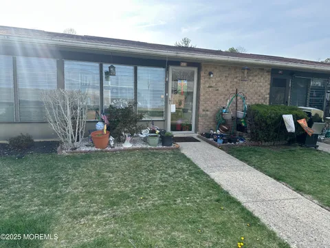 21B Yorkshire Court, Manchester, NJ 08759 - MLS#: 22510712