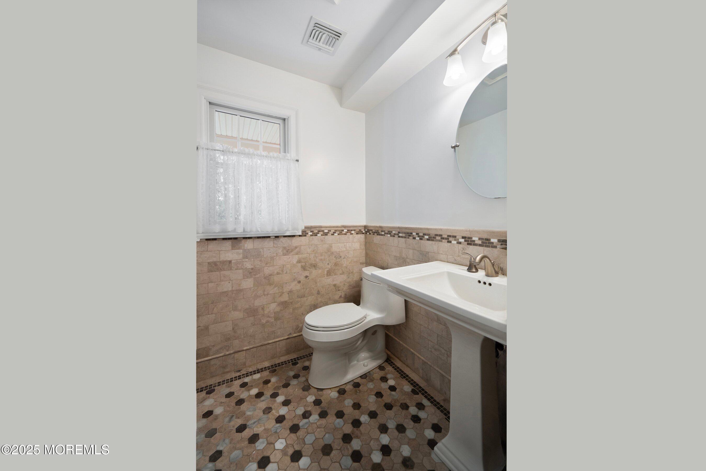 43 Powell Avenue, Atlantic Highlands, New Jersey image 25