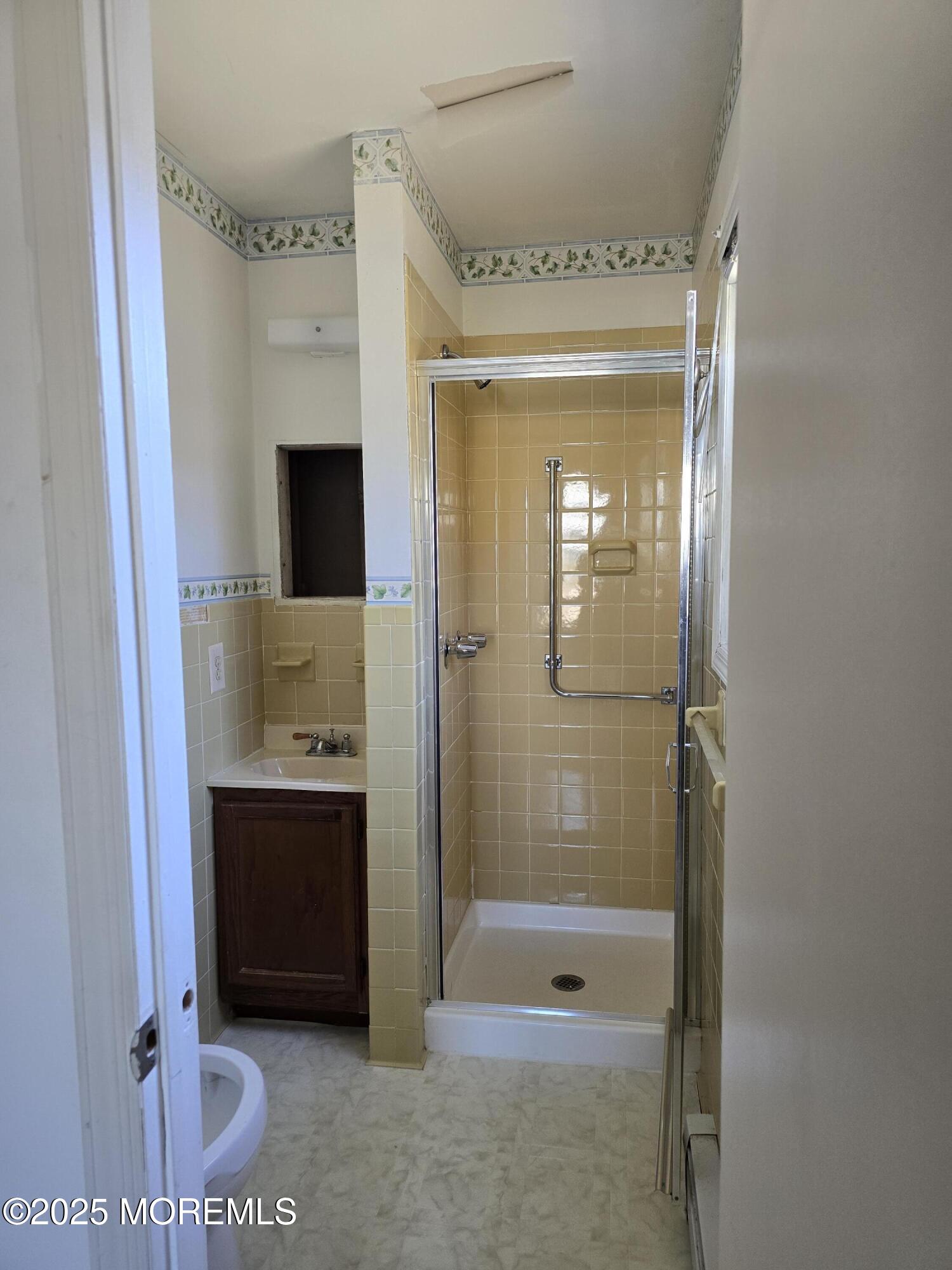 14 Banning Court, Toms River, New Jersey image 12
