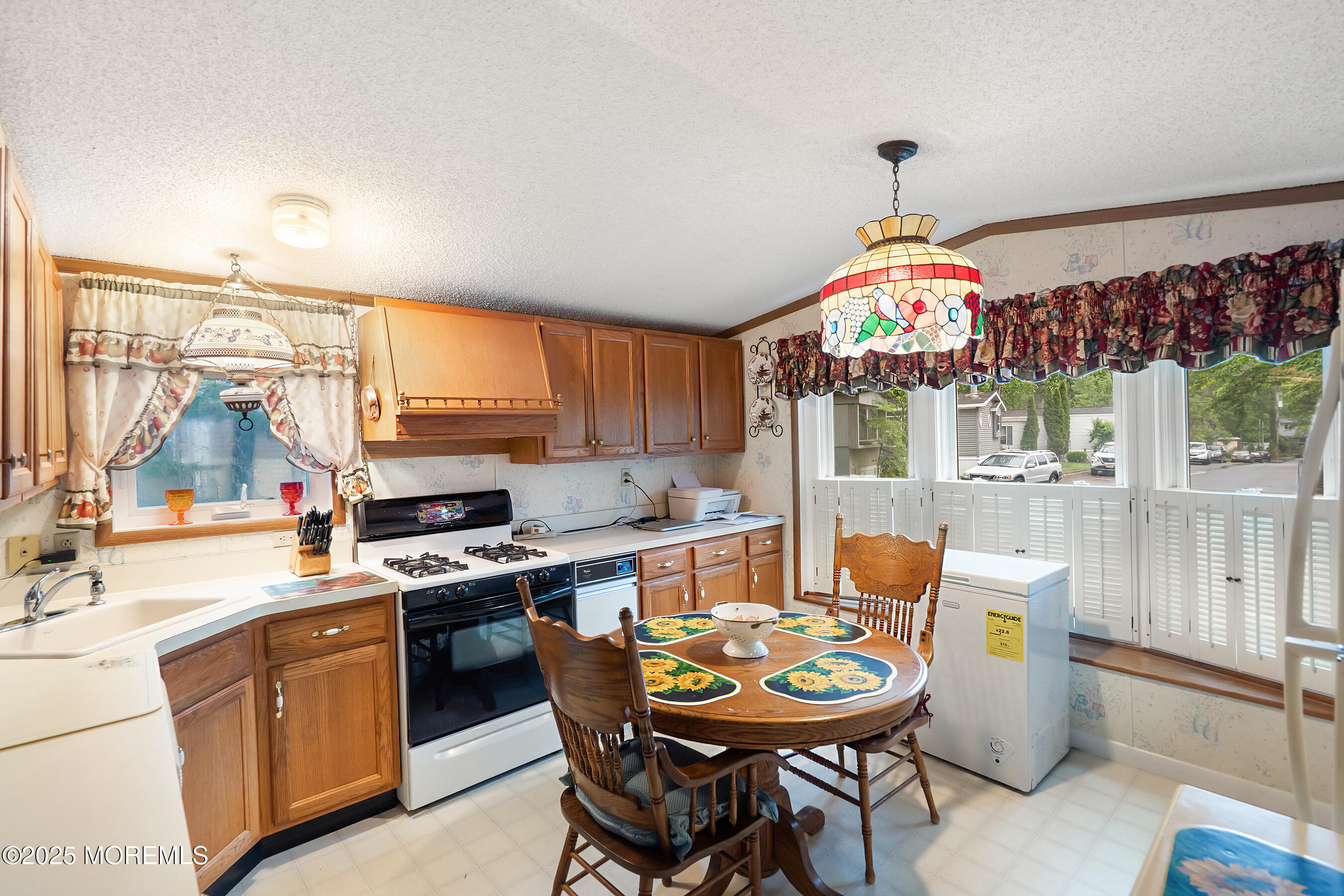 39 Marcia Memorial Circle, Jackson, New Jersey image 7
