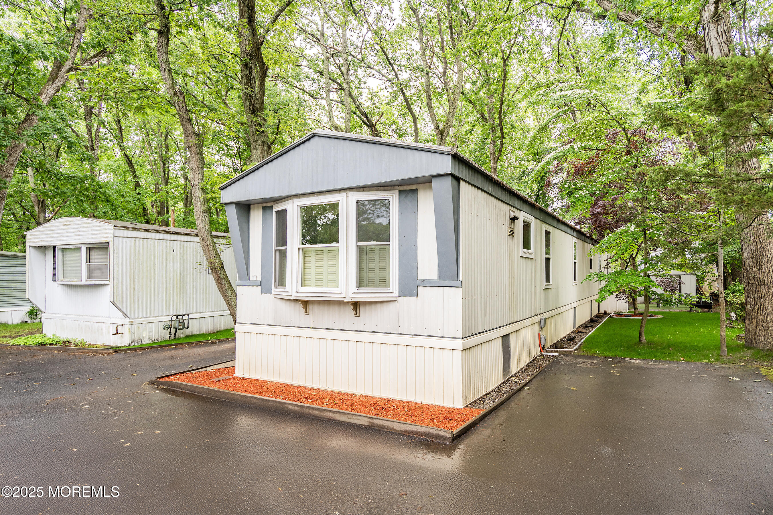 39 Marcia Memorial Circle, Jackson, New Jersey image 3