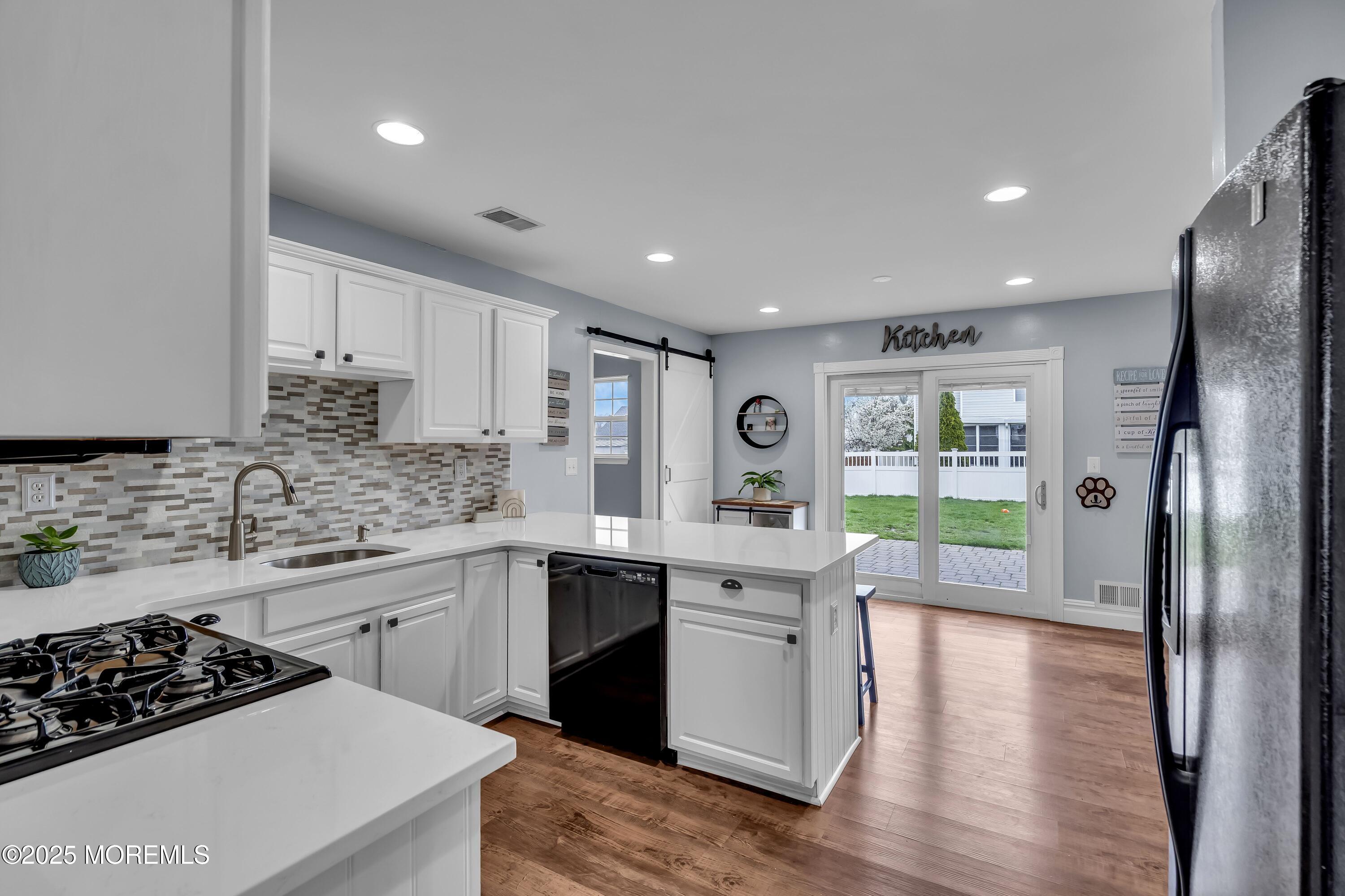 54 Crater Lake Road, Howell, New Jersey image 16