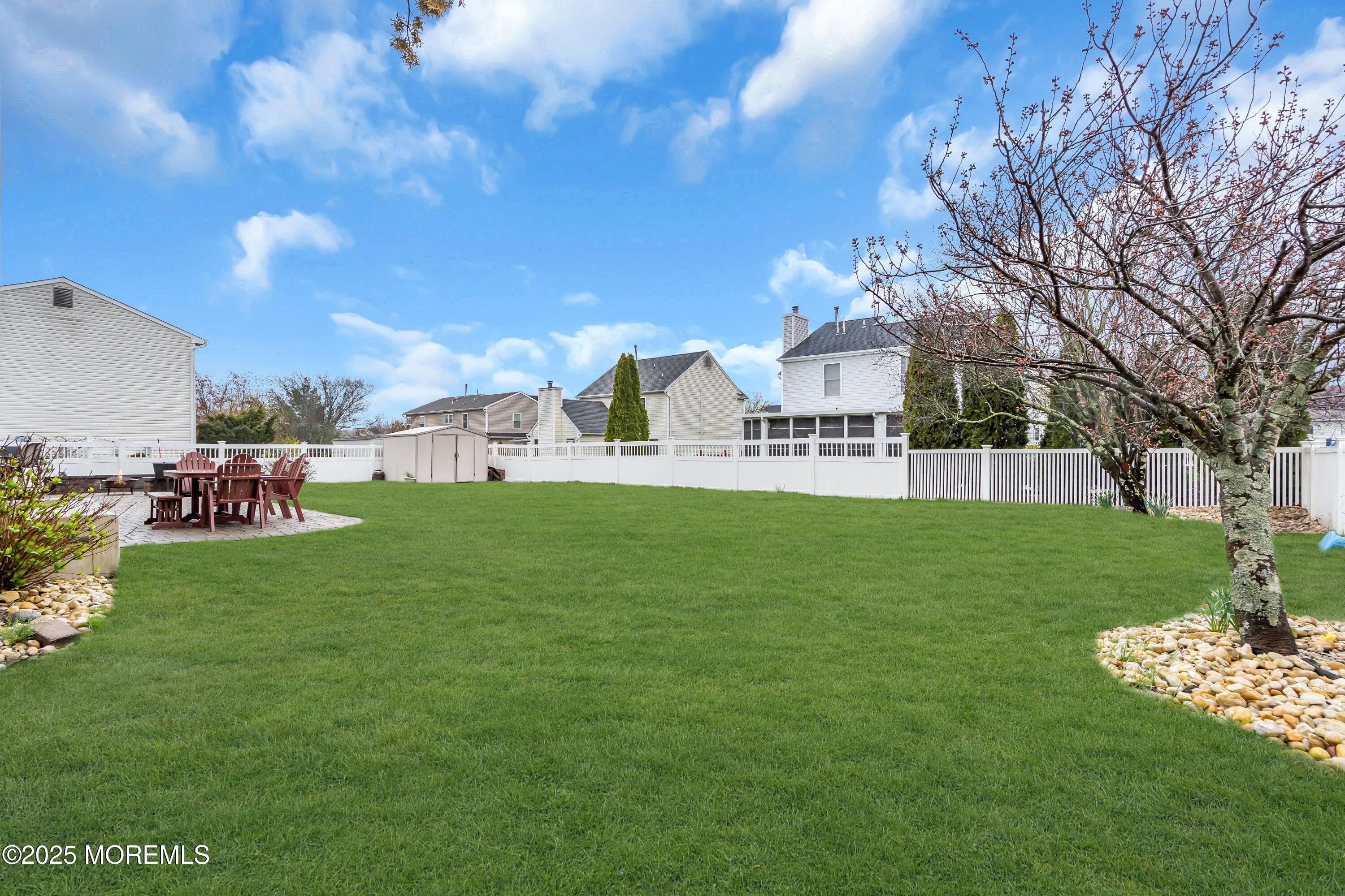 54 Crater Lake Road, Howell, New Jersey image 37