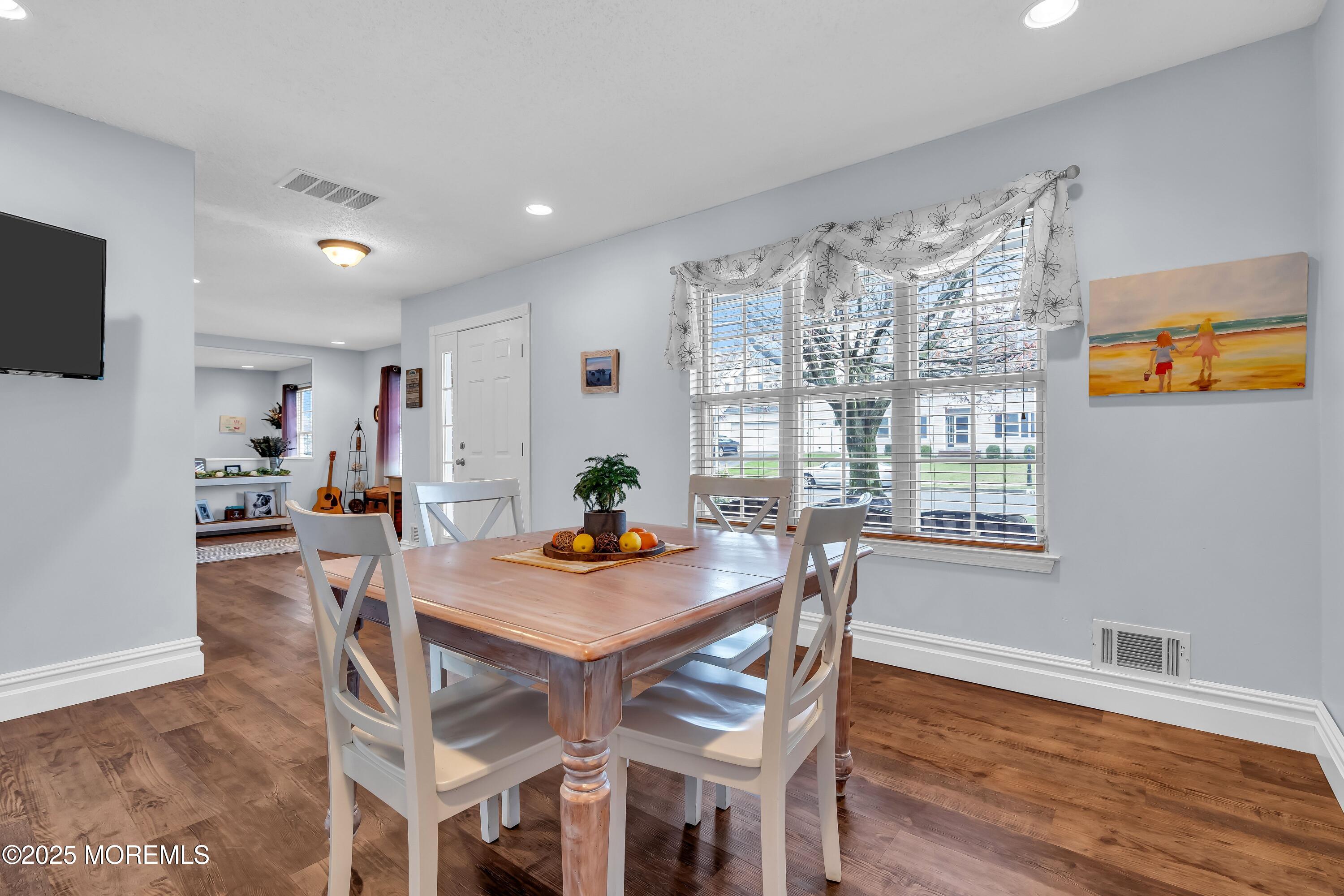 54 Crater Lake Road, Howell, New Jersey image 14