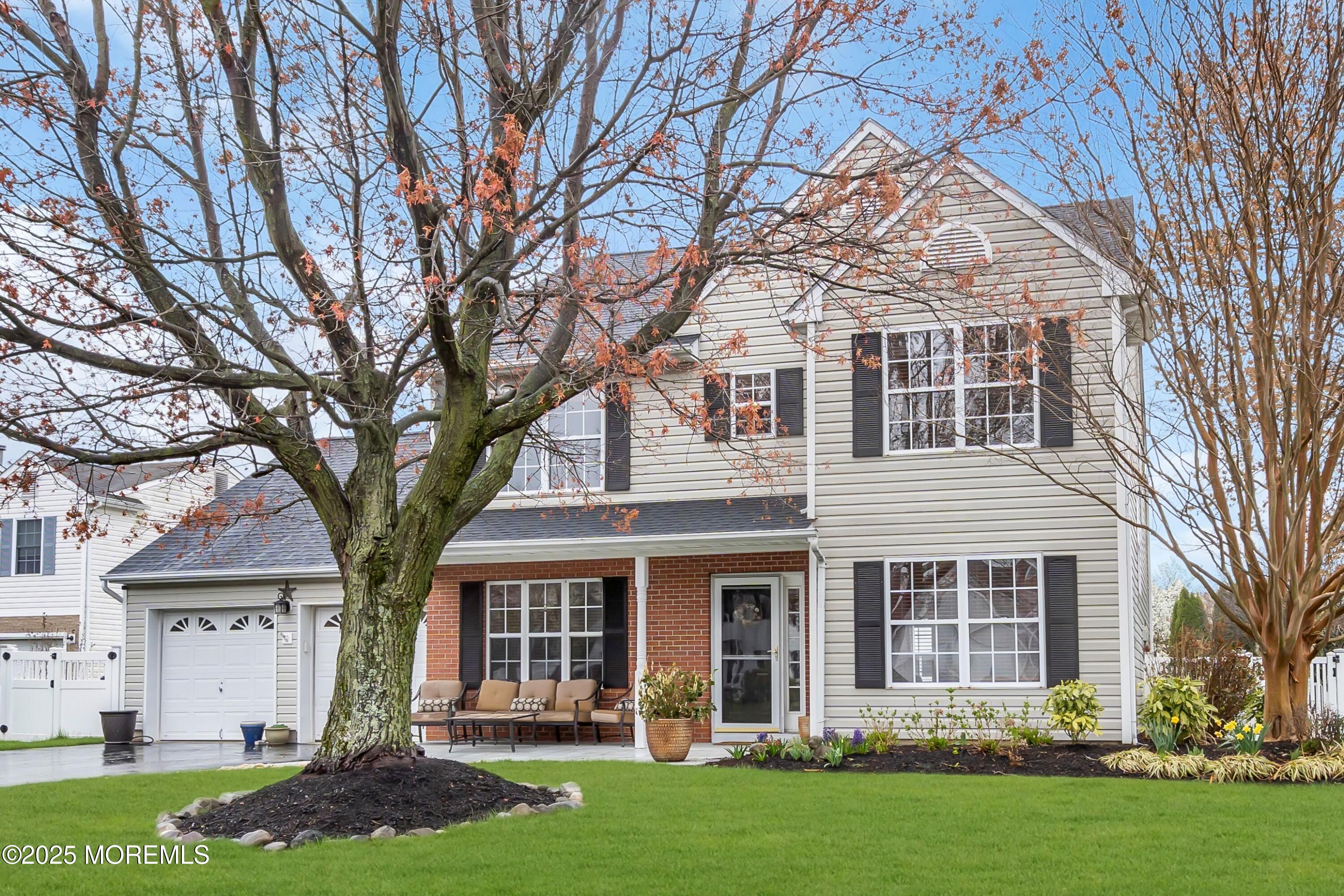 54 Crater Lake Road, Howell, New Jersey image 1