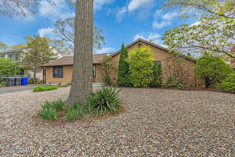 456 Bay Oak Drive, Brick, New Jersey image 5