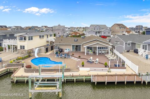 348 Venice Drive Lavallette NJ 08735